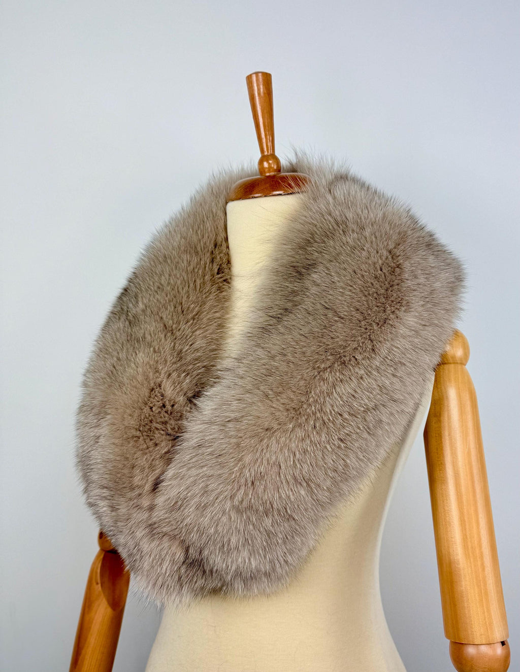 Genuine Beige Fox Fur Collar: Luxury Fur Stole