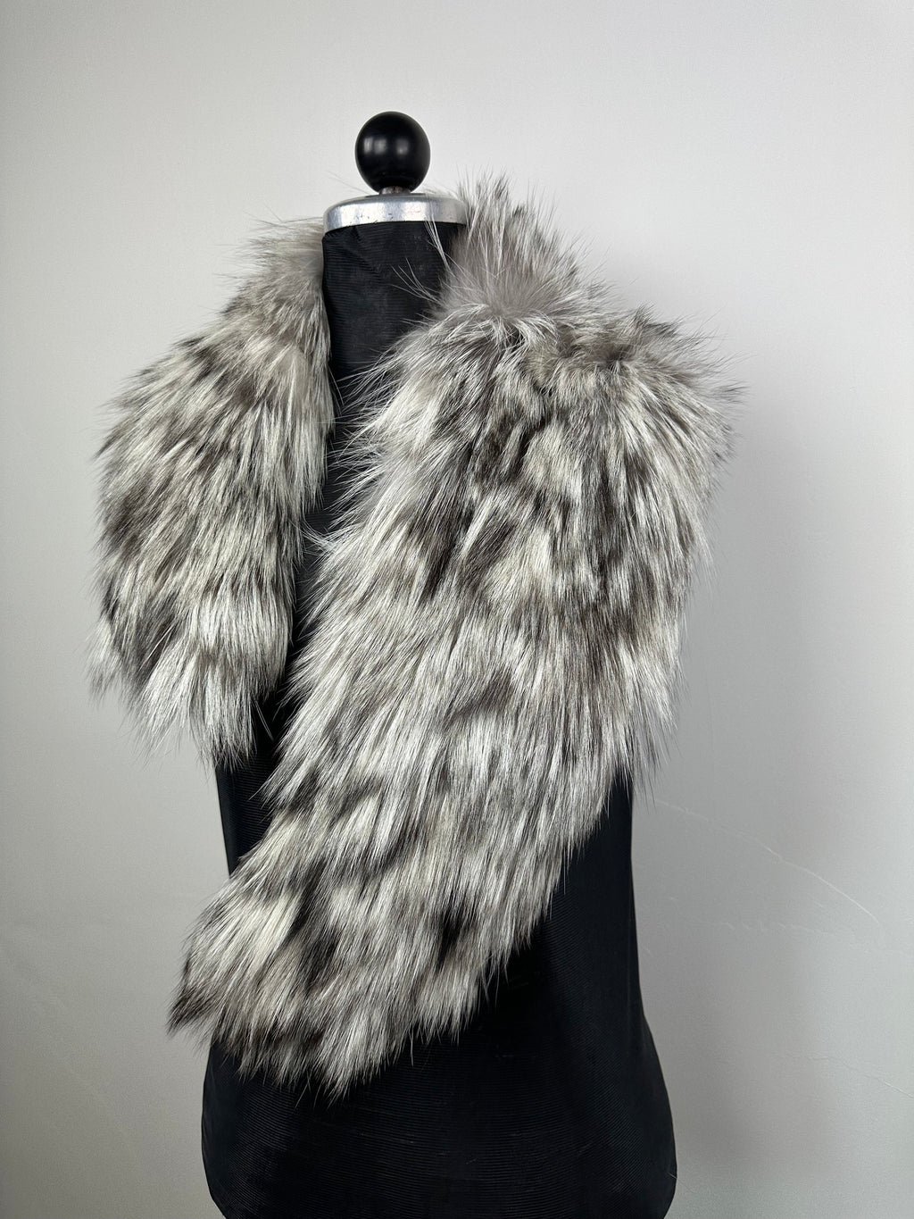 Handmade Silver Fox Fur Collar: Genuine Fur Stole