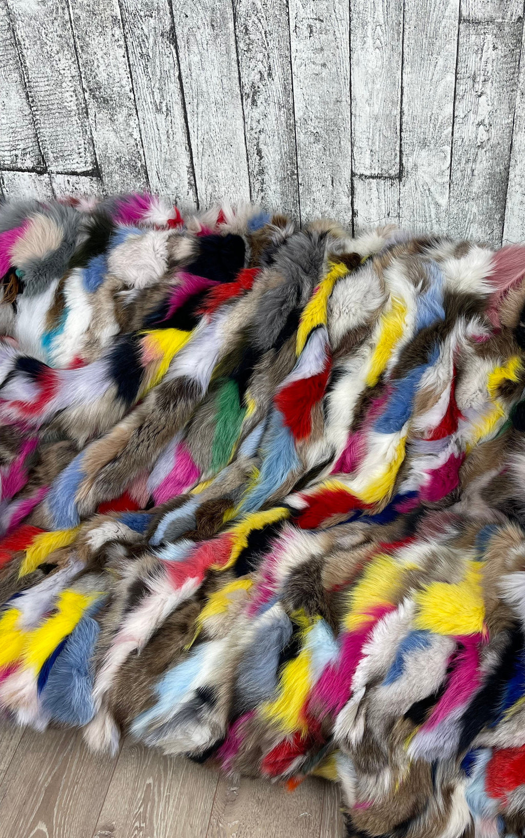 Luxury Multicolour Fox Fur Throw: Handmade Real Fur Blanket
