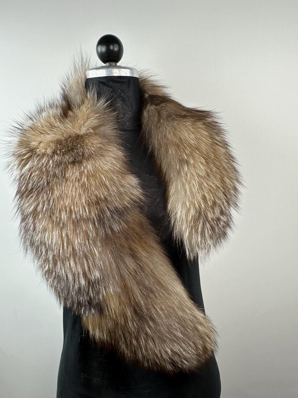 Genuine Crystal Fox Fur Collar: Handmade Fur Stole