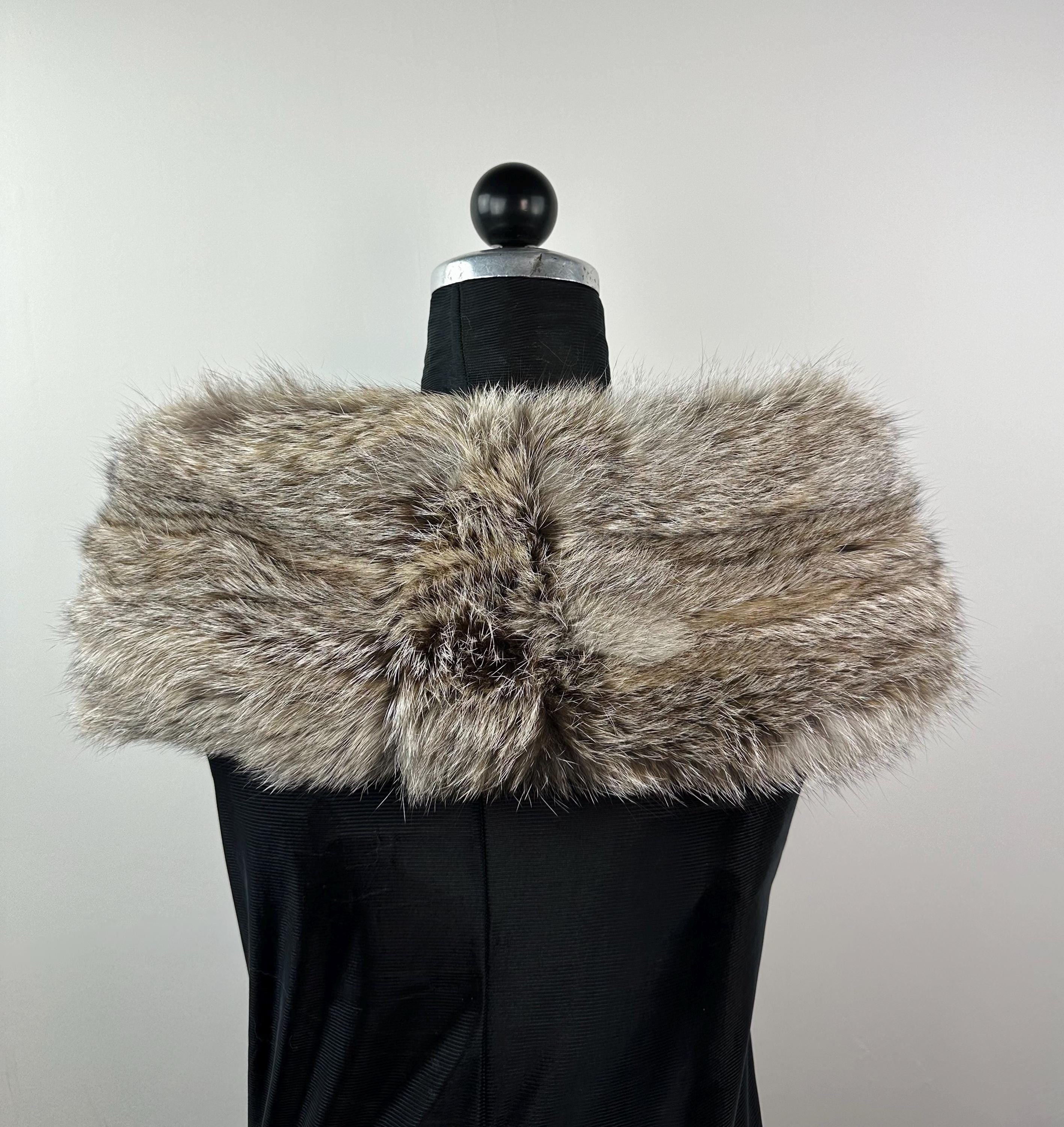 Genuine Fox Fur Collar: Luxury Fur Stole