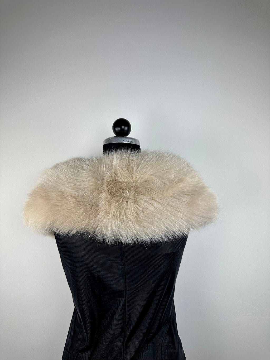 Handmade Genuine Fox Fur Collar: Beige Luxury Stole