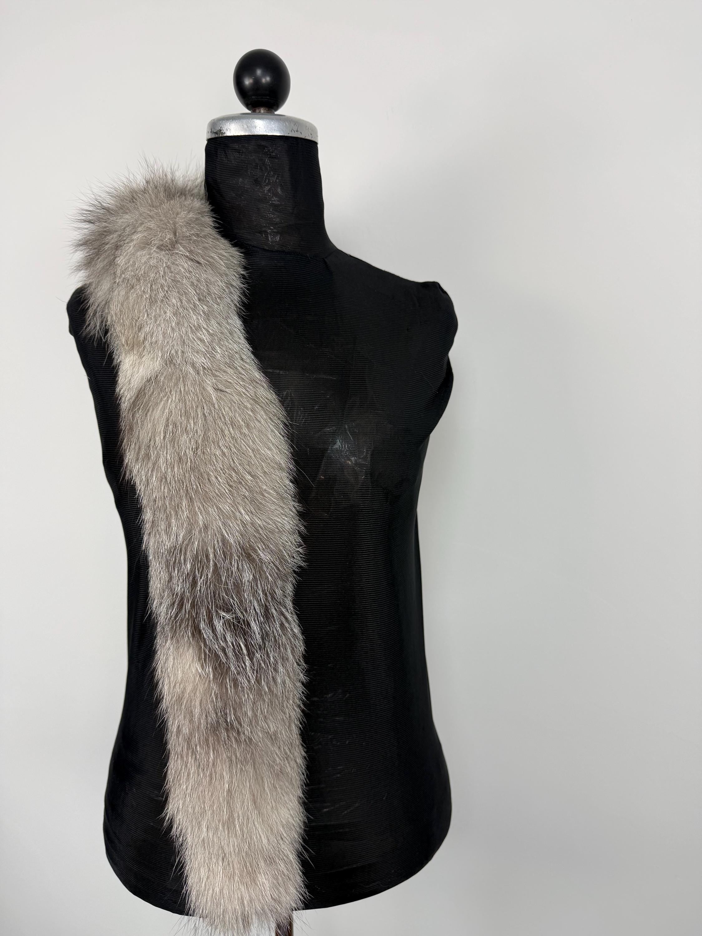 Real Frost Fox Fur Scar : Genuine Fur Scarves, Made in Greece