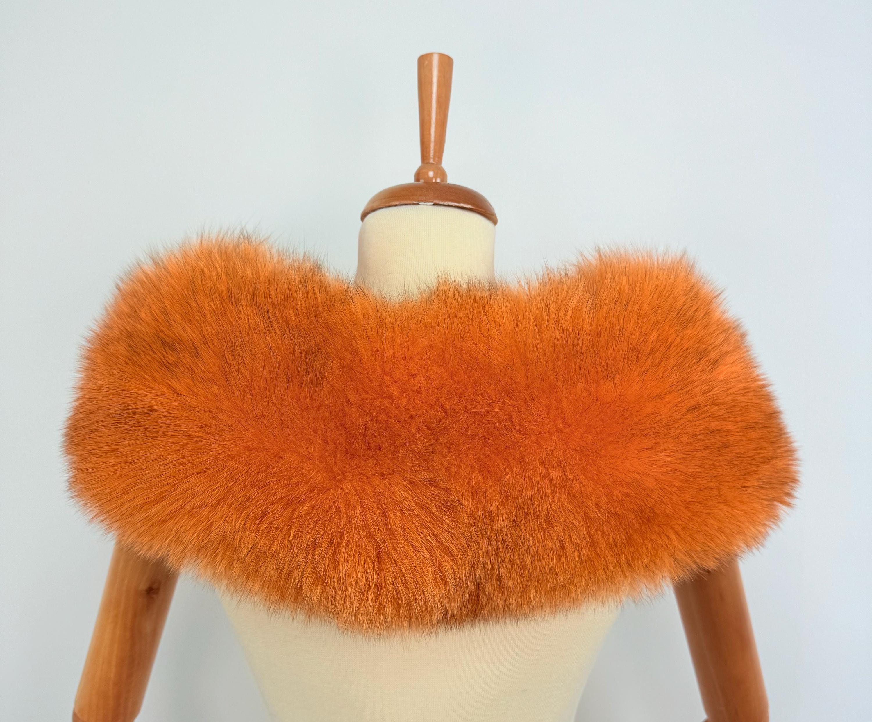 Luxury Fiery Orange Fox Fur Collar: Genuine Vibrant-Orange Fur Stole