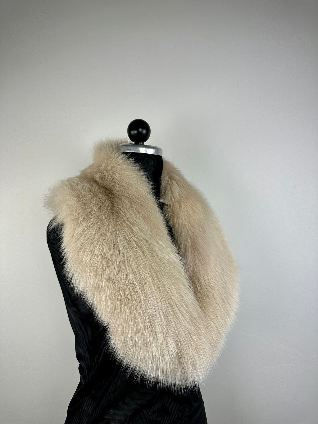 Luxury Beige Fox Fur Collar: Real Fur Stole