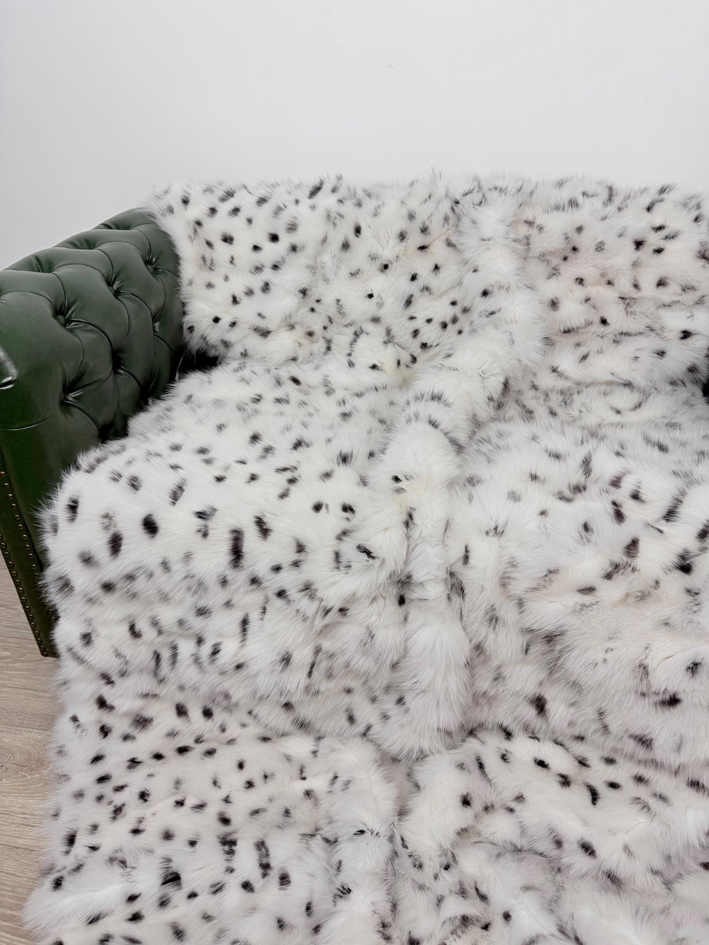 Luxury White Spotted Fox Fur Throw: Handmade Real Fur Blanket