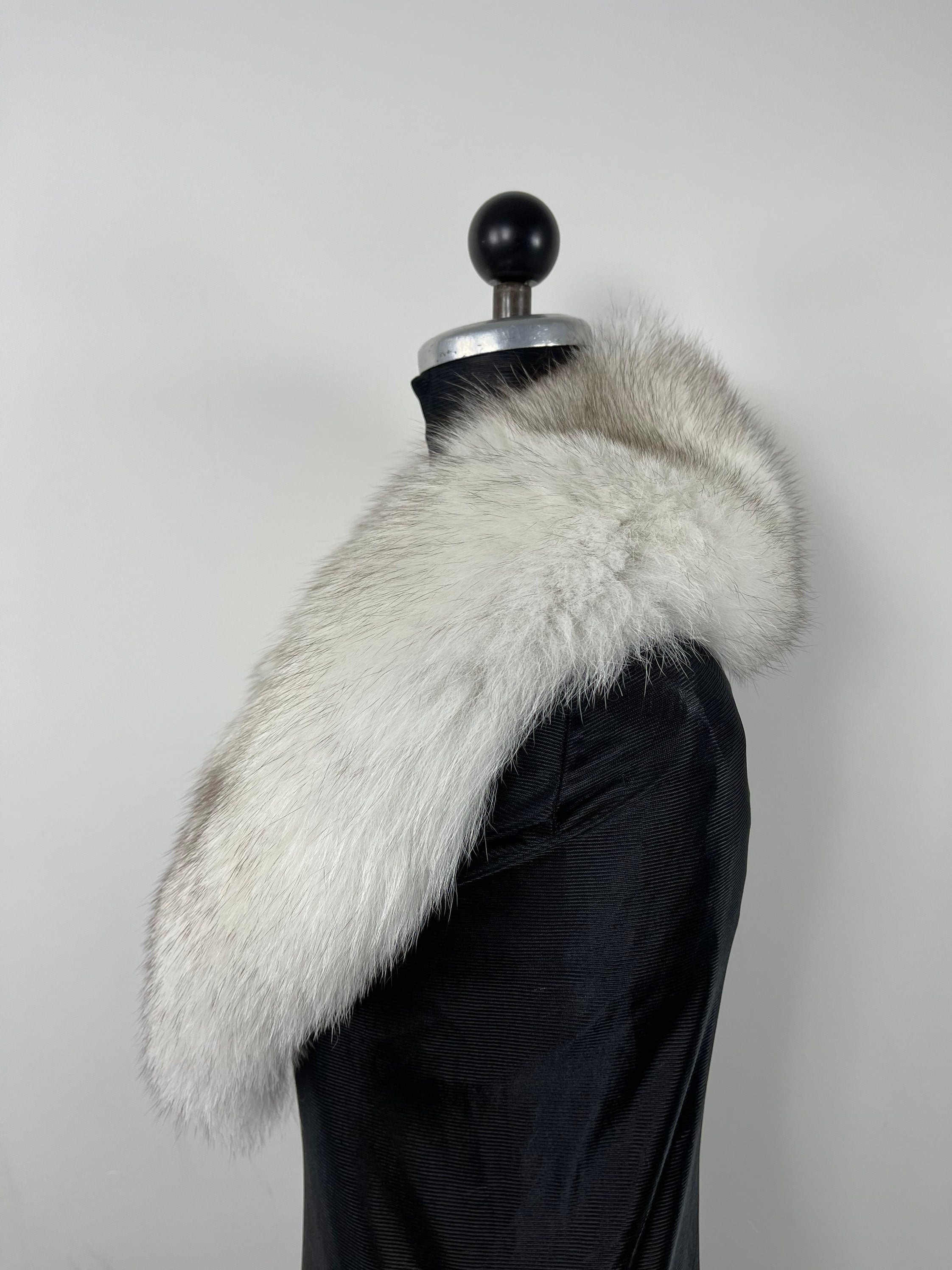 Luxury Fox Fur Collar – Real Fur, Handmade in Greece, Elegant Neck Accessory