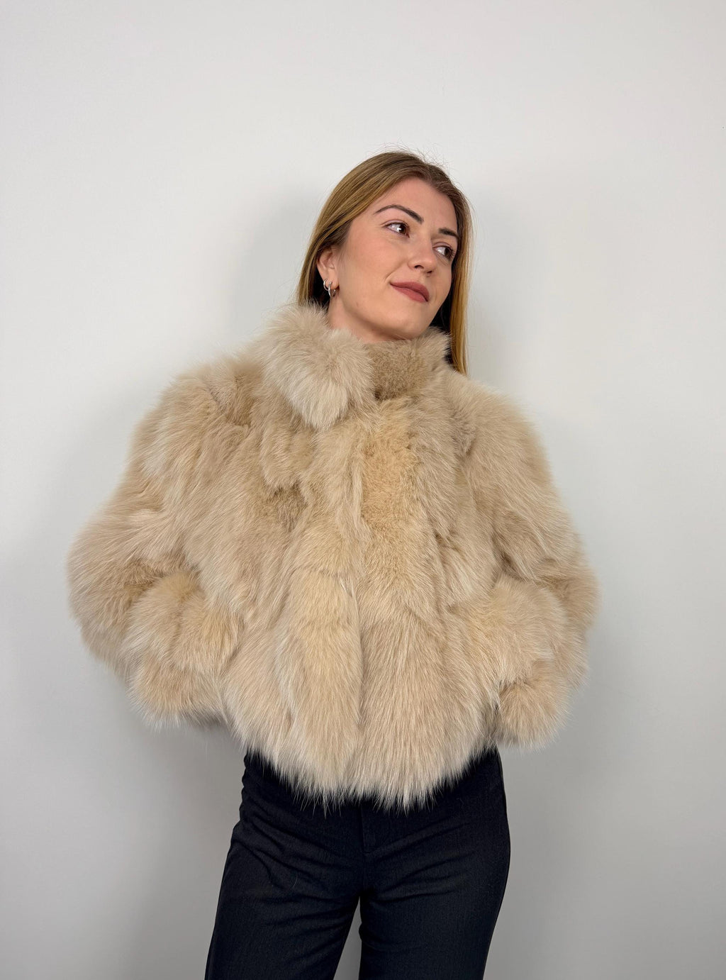 Elegant Beige Fox Fur Jacket: Genuine Fur Winter Coat