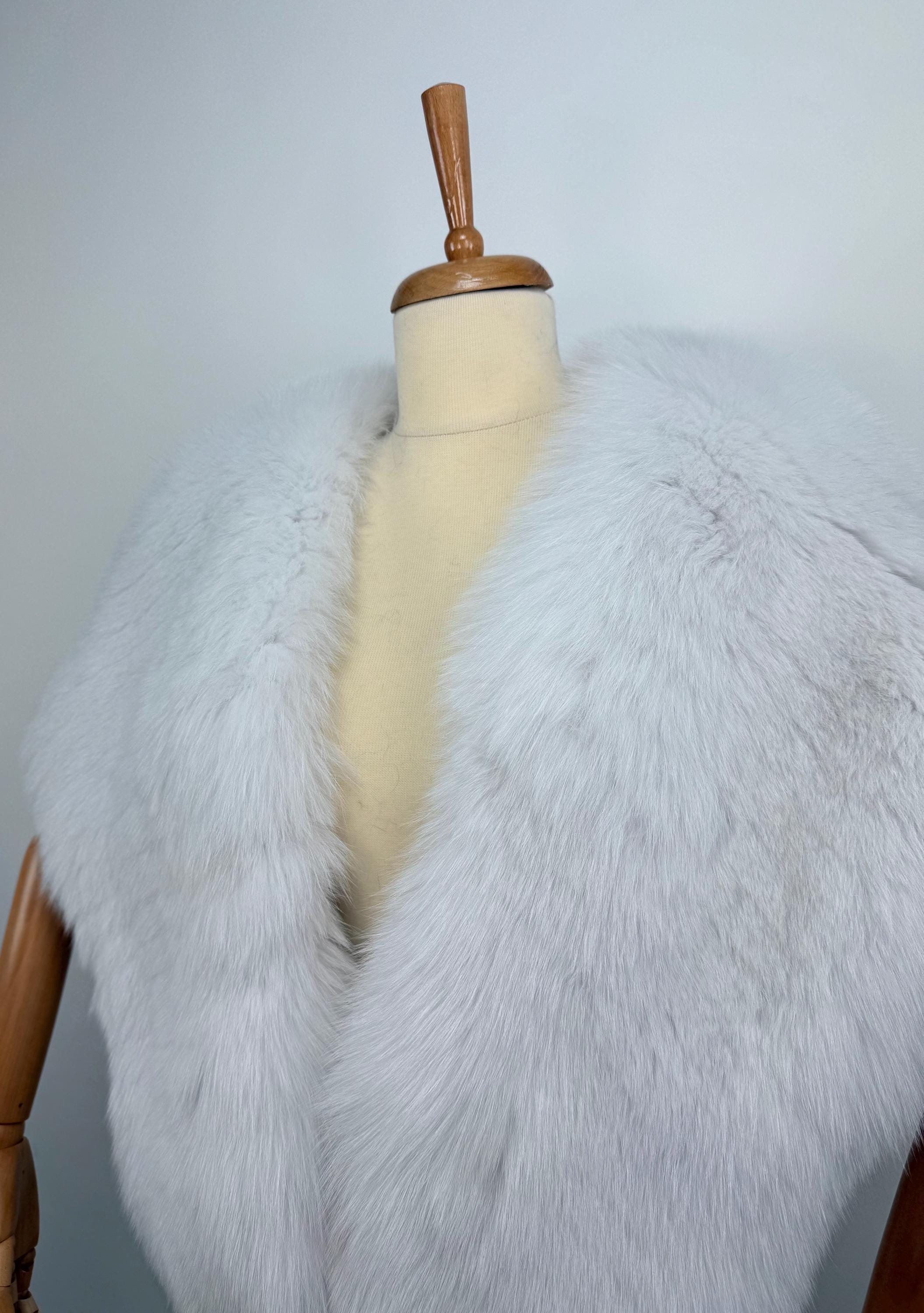Luxury White Fox Fur Bridal Wrap – Real Fur Evening Shawl, Handmade in Greece