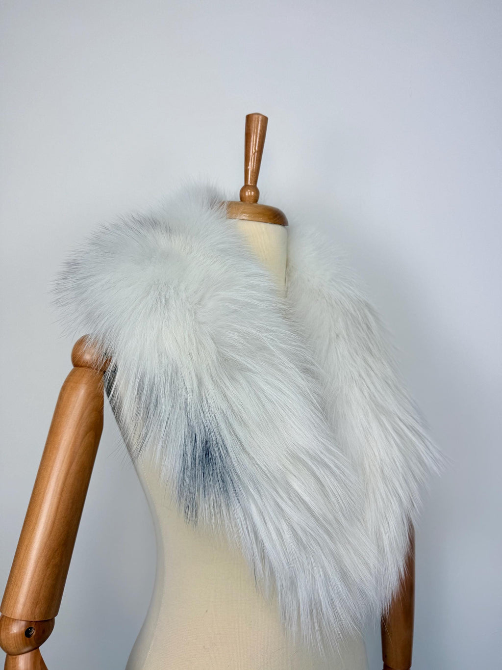 Real Platinum Fox Fur Collar: Luxury Fur Stole