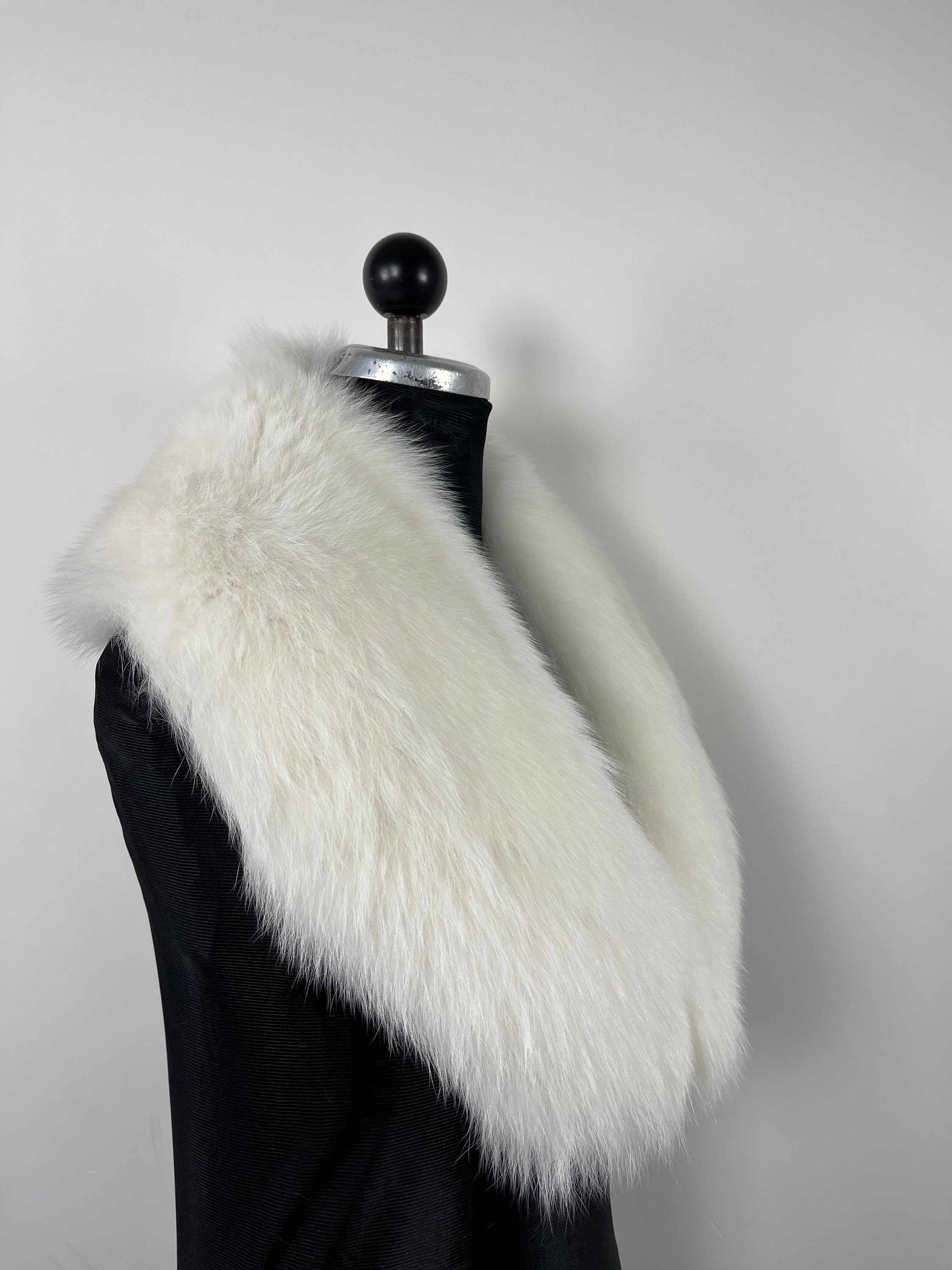 White Fox Fur Bridal Collar – Real Fur Collar, Handmade in Greece, Luxury Bridal Accessory