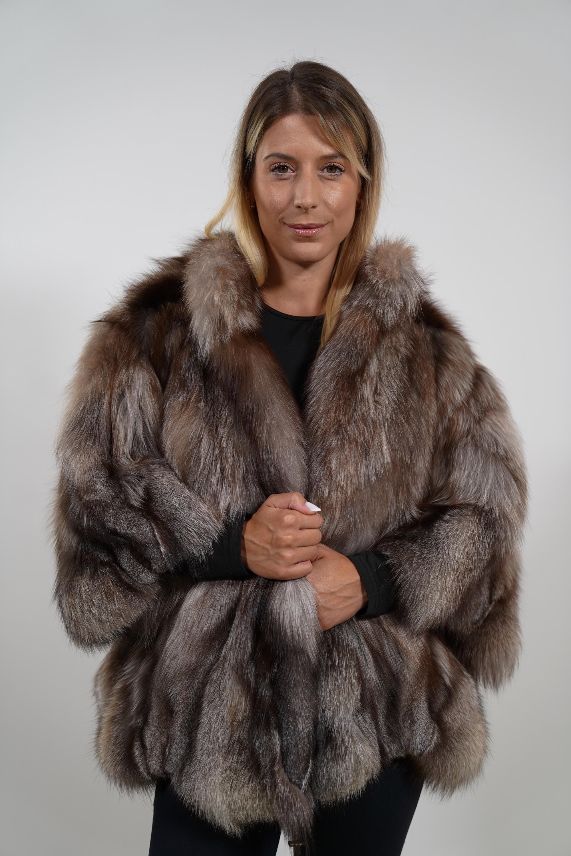 Genuine Fur Jacket : Luxury Real Fox Fur Coat