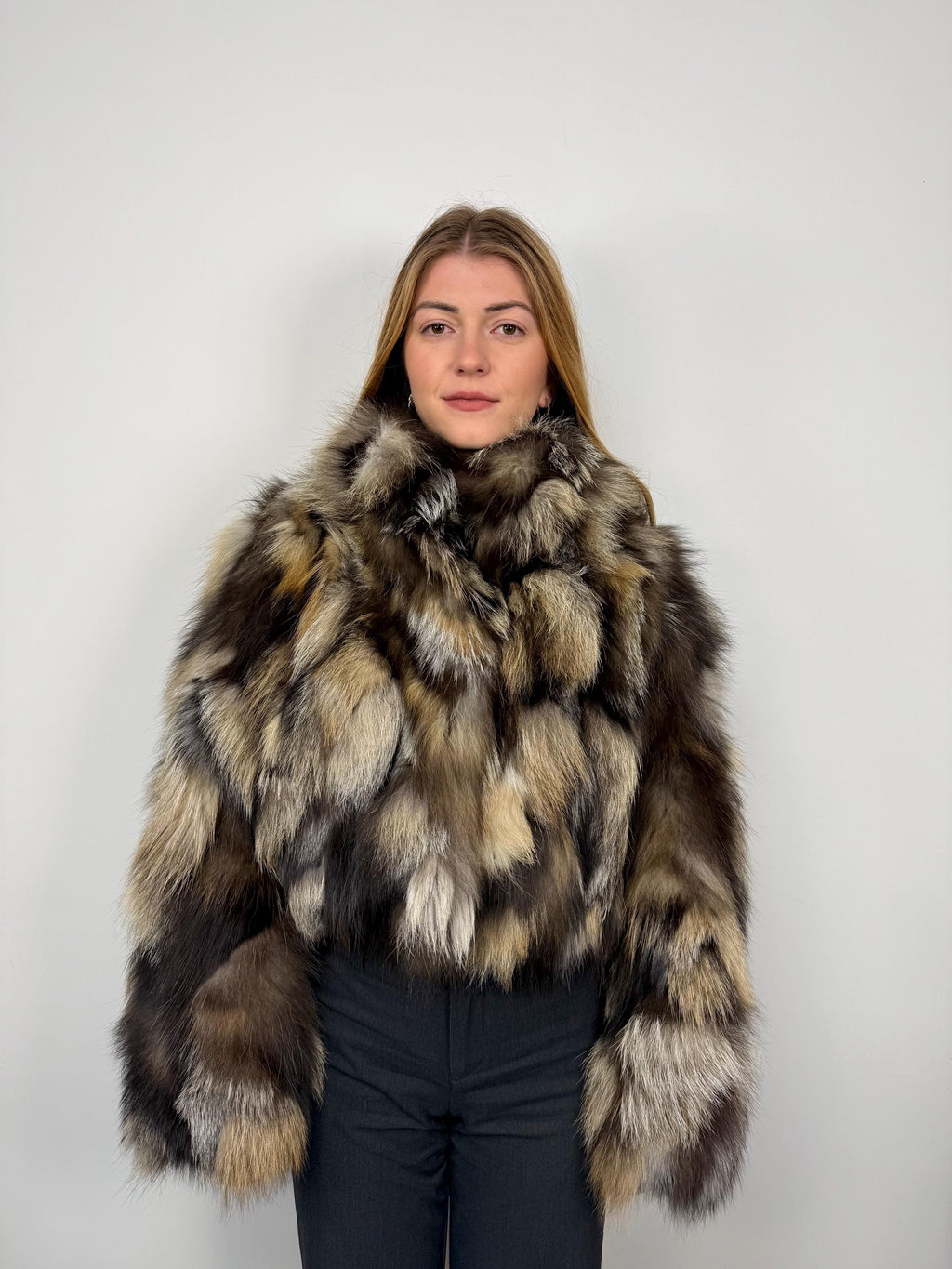 Genuine Cross Fox Fur Cropped Jacket: Luxury Fur Winter Coat