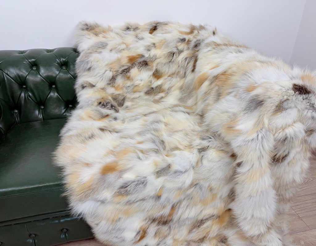 Luxury Fur Blanket: Real Fur Fox Golden Island Throw