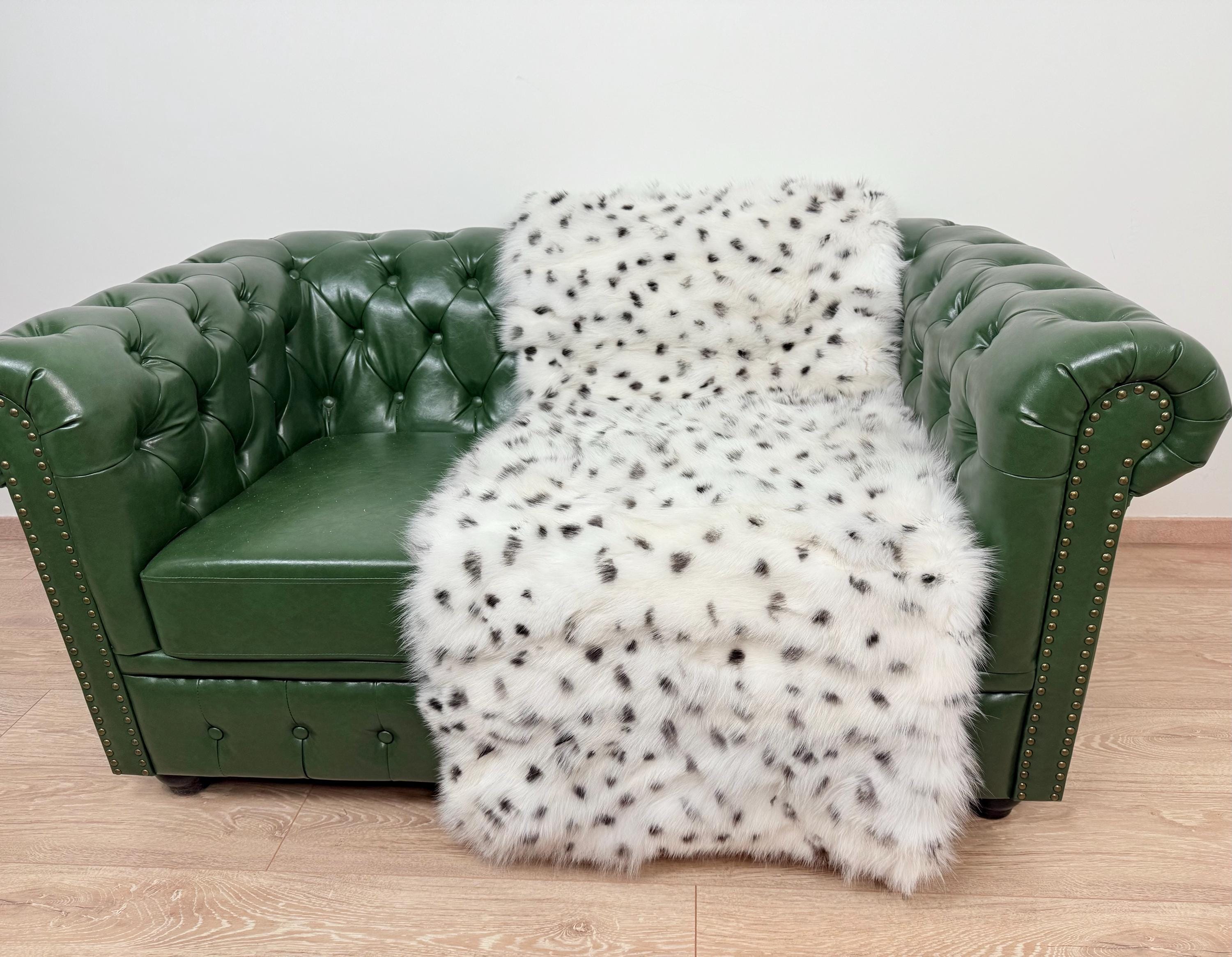 Luxury White Spotted Fox Fur Throw: Handmade Real Fur Blanket