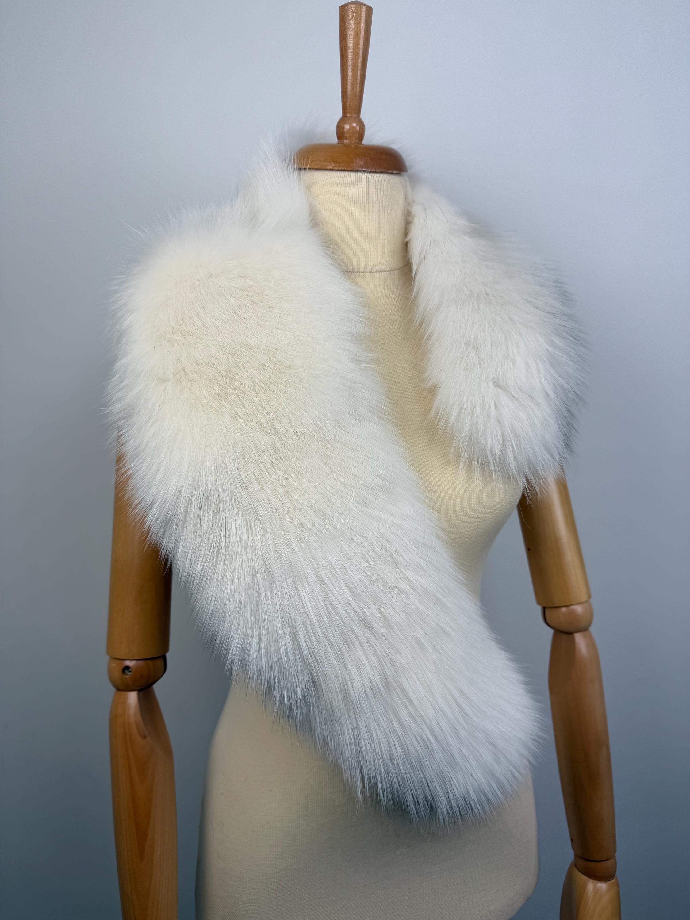 Luxury White Fox Fur Collar – Real Fur, Handmade in Greece, Elegant Neck Accessory