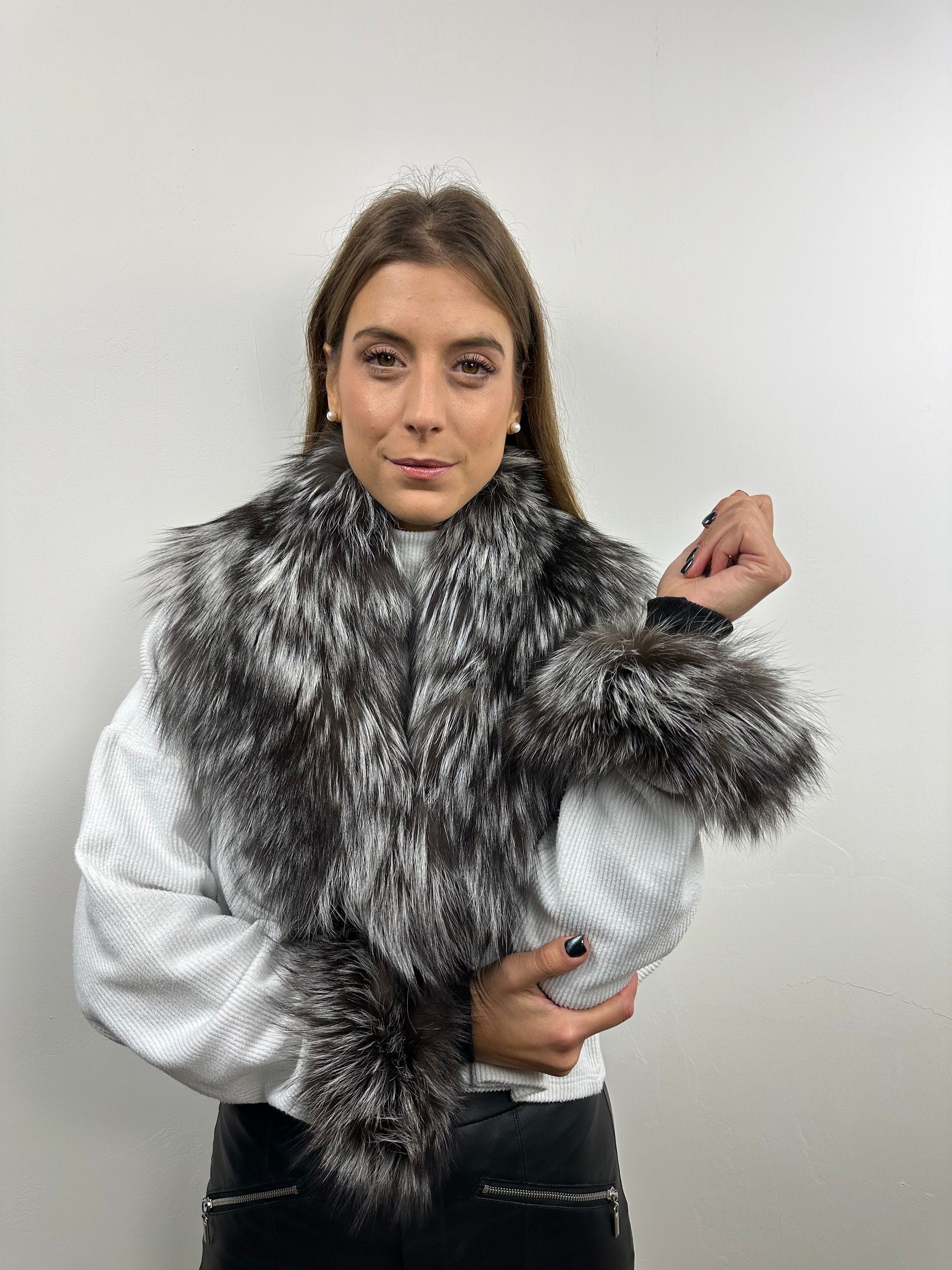 Handmade Silver Fox Fur Collar: Cozy Stole, Satin Lined
