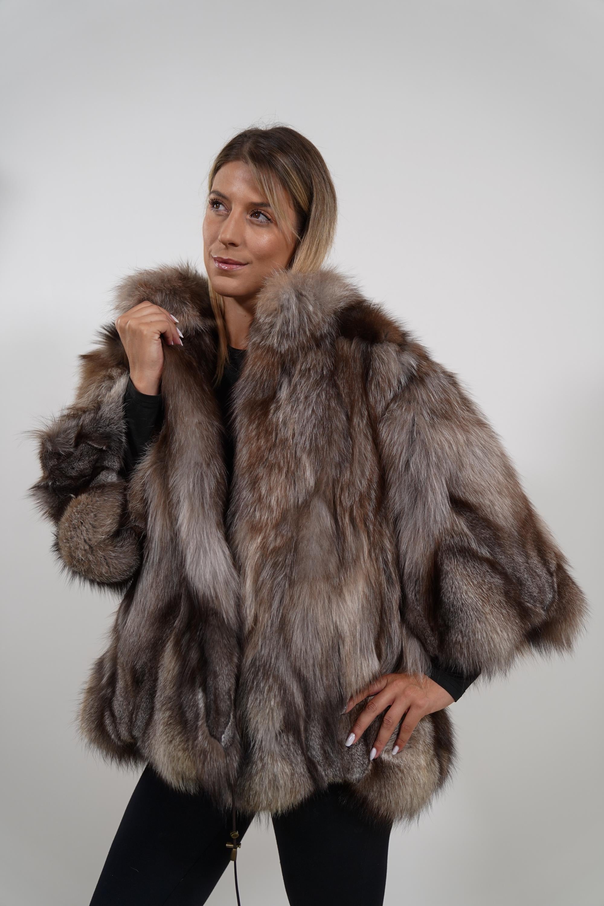 Genuine Fur Jacket : Luxury Real Fox Fur Coat