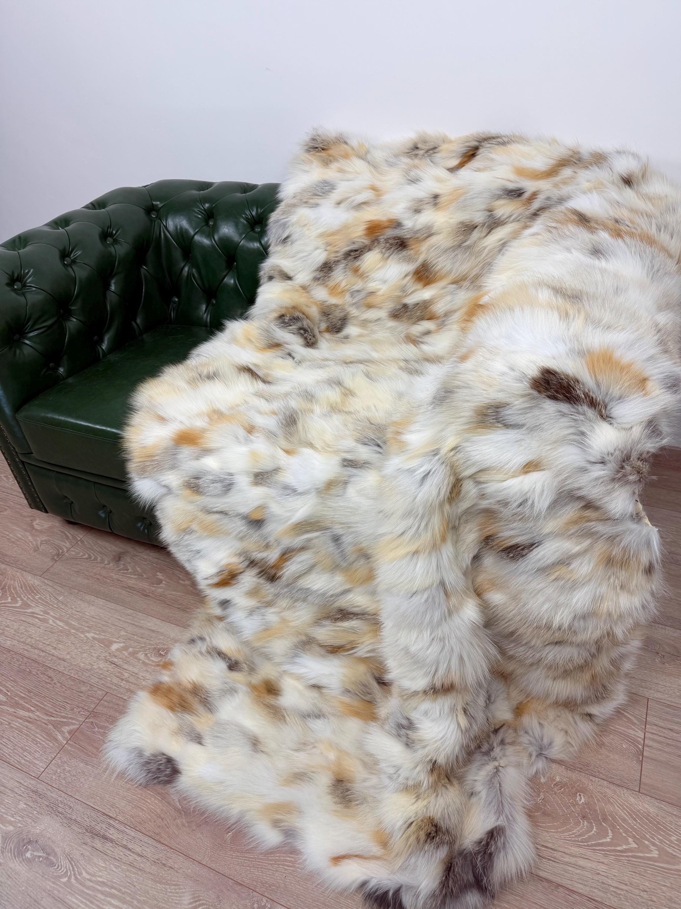 Luxury Fur Blanket: Real Fur Fox Golden Island Throw