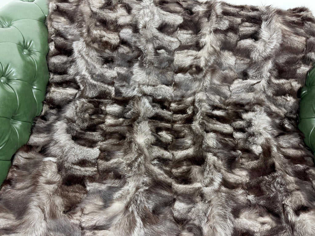 Luxury Frost Fox Fur Blanket: Handmade Real Fur Throw
