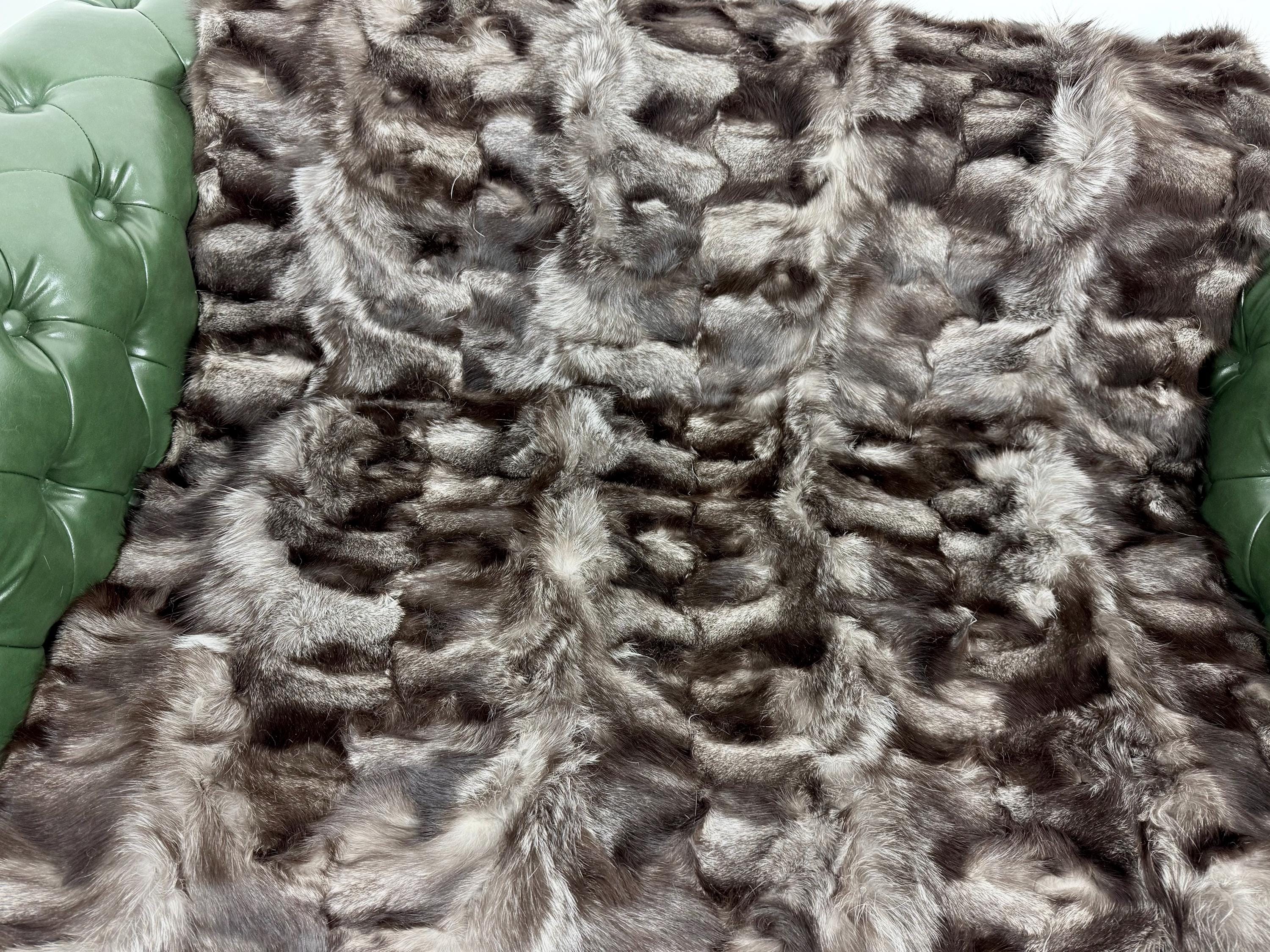 Luxury Frost Fox Fur Blanket: Handmade Real Fur Throw