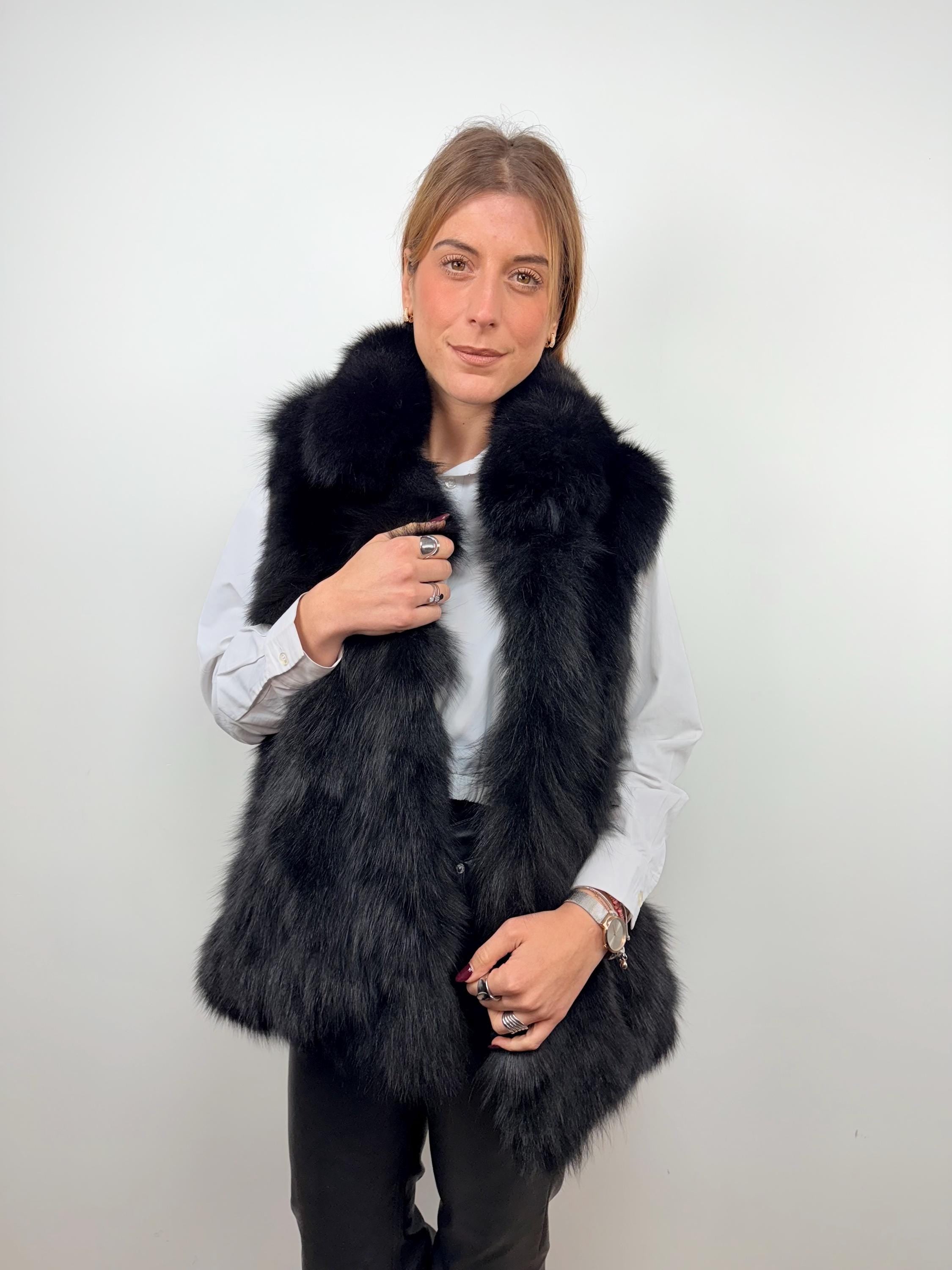 Elegant Black Fox Fur Vest: Genuine Fur Jacket