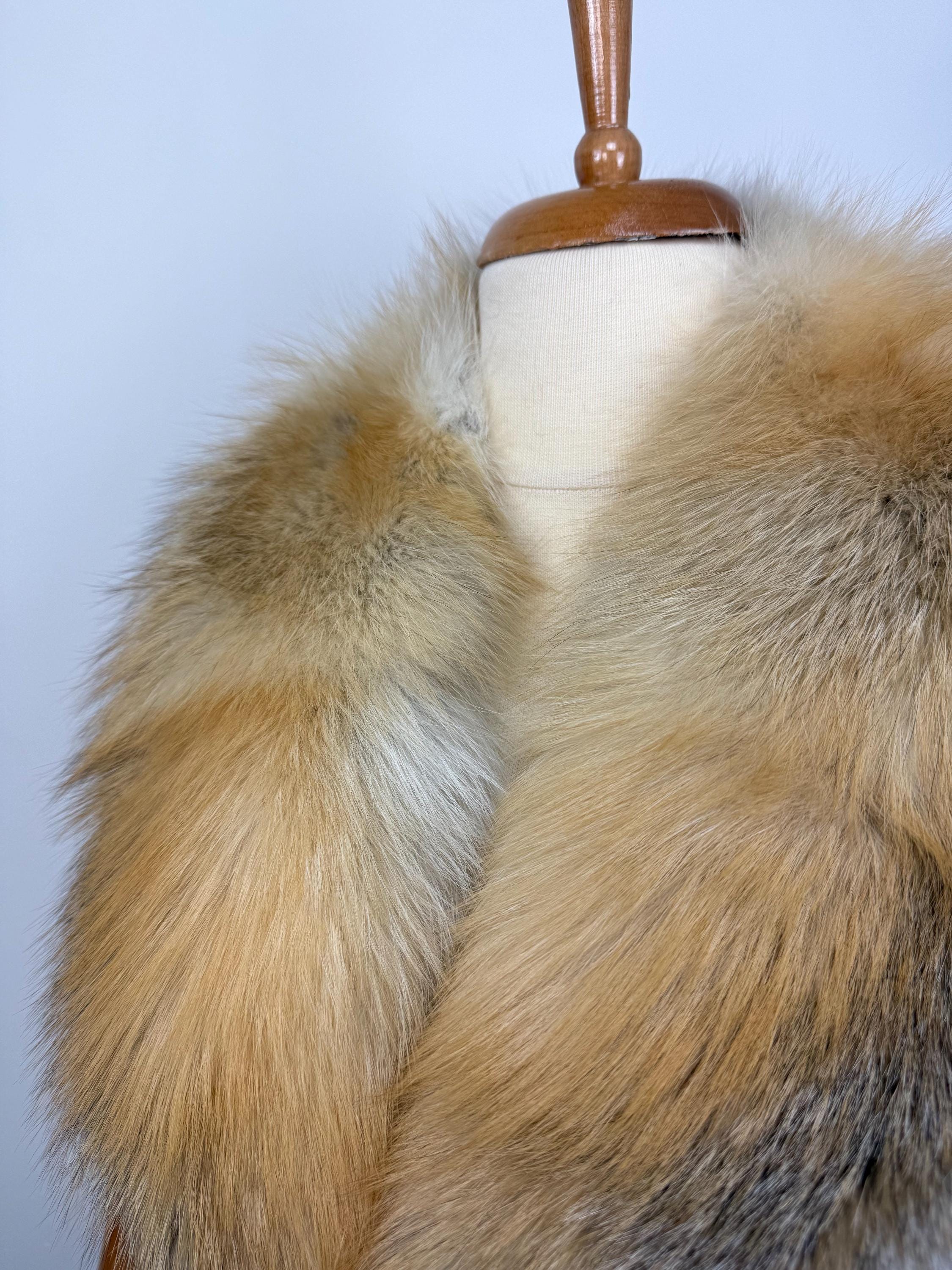 Golden Fox Fur Collar: Luxury Fur stole