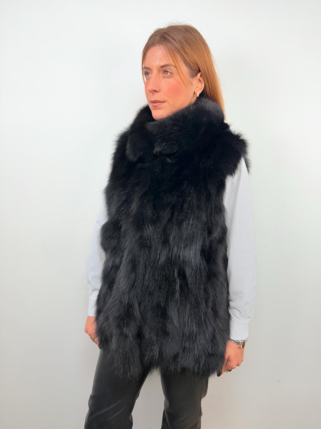 Elegant Black Fox Fur Vest: Genuine Fur Jacket