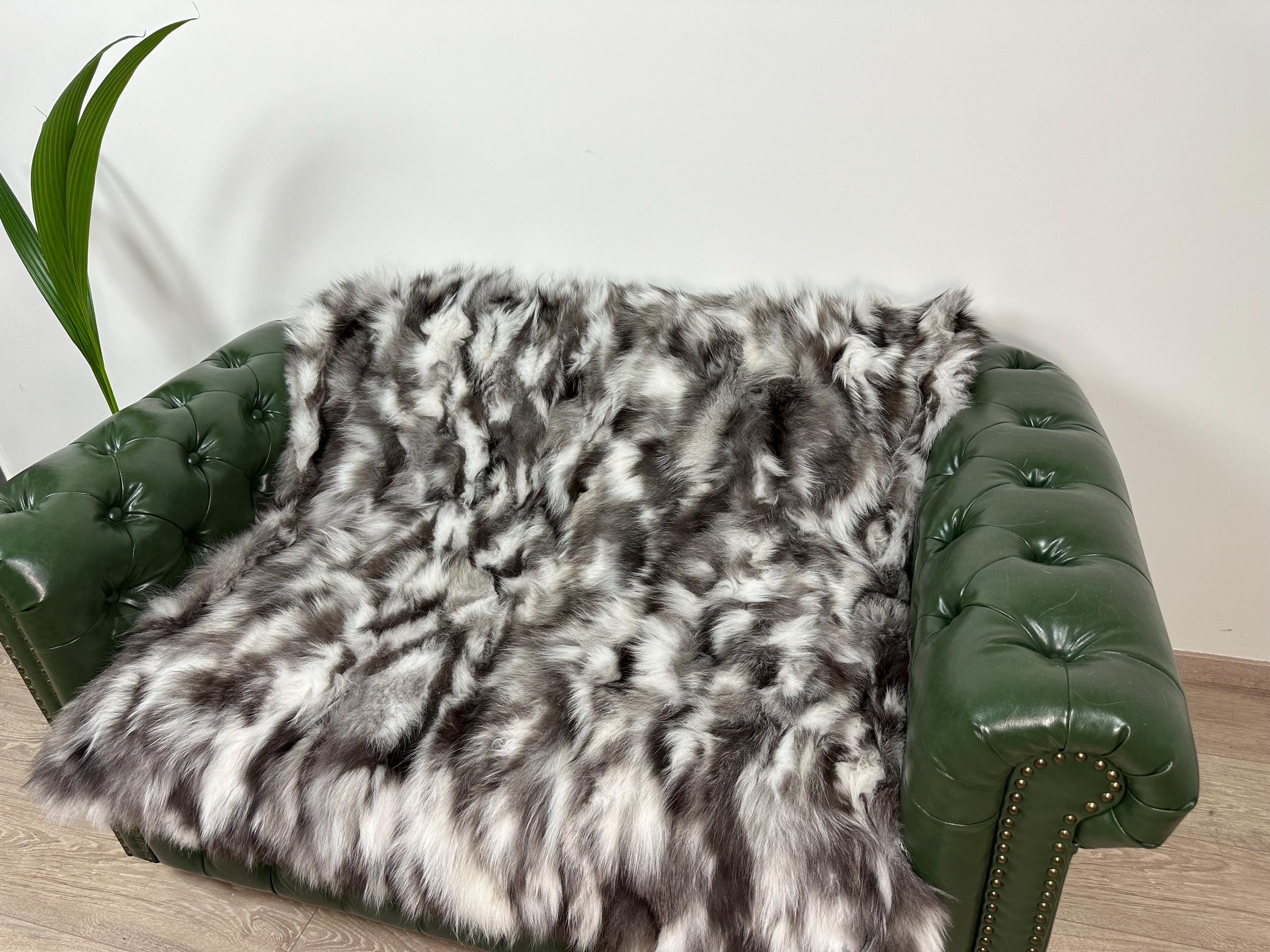 Luxury Real Fox Fur Blanket: Handmade Sofa Throw, Soft Fur Decor