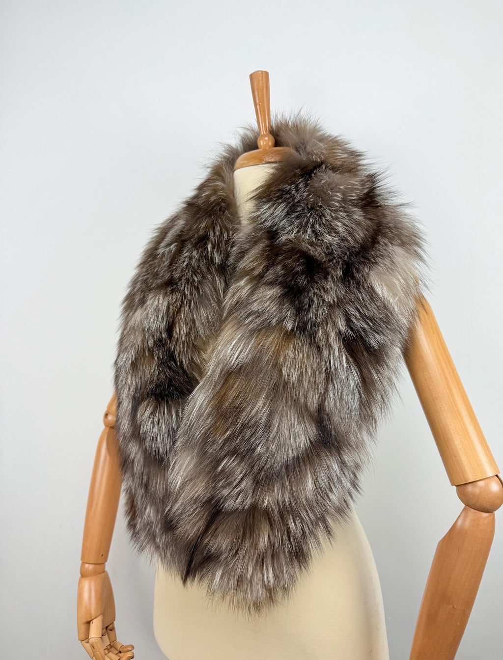 Genuine Crystal Fox Fur Stole: Extra Long Fur Collar