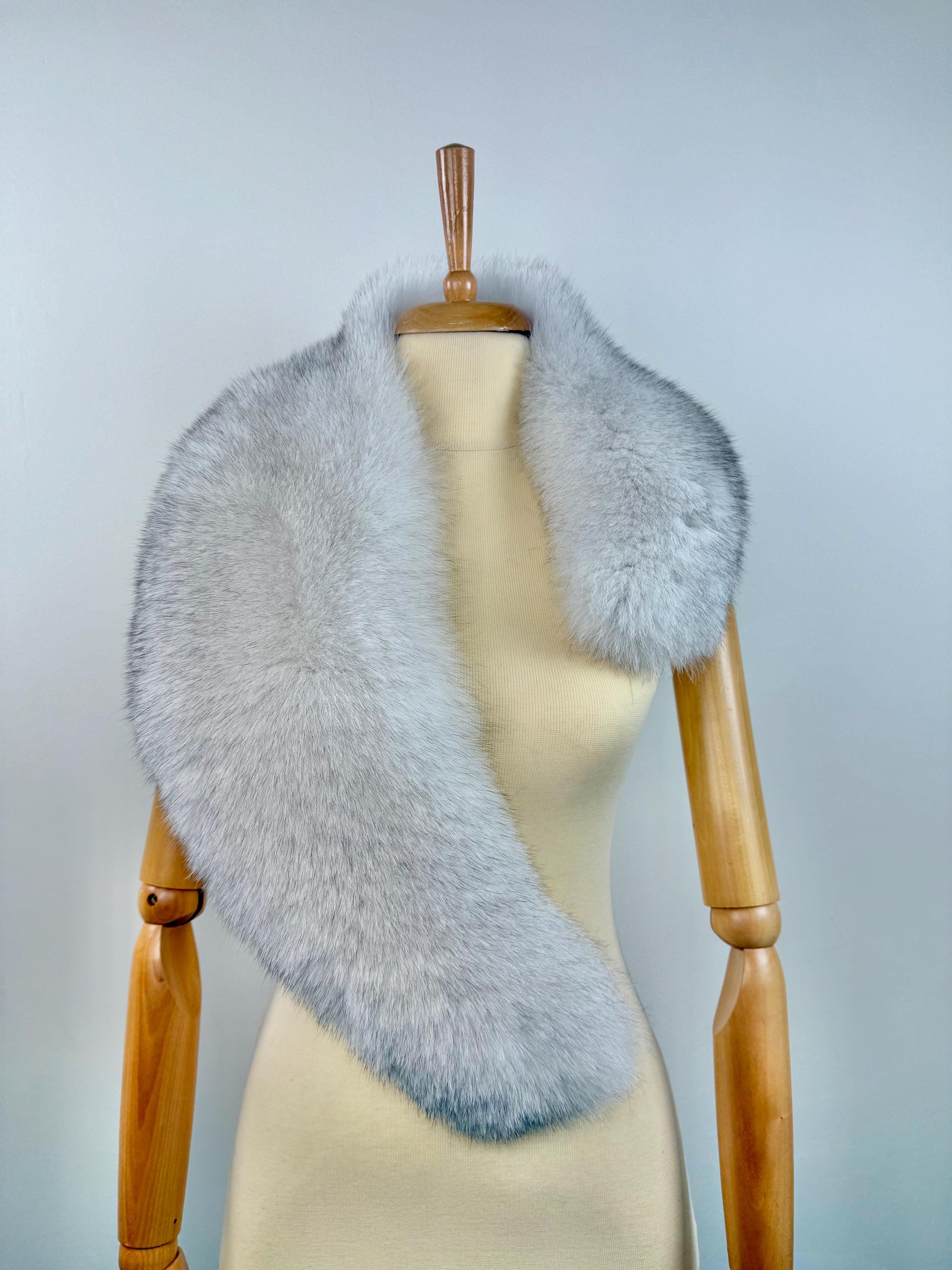 Real Blue Fox Fur Collar: Luxury Fur Stole