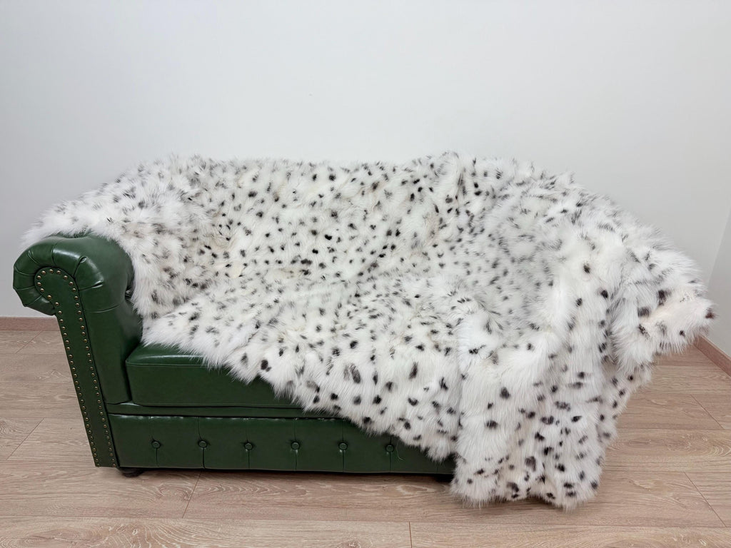 Luxury White Spotted Fox Fur Throw: Handmade Real Fur Blanket