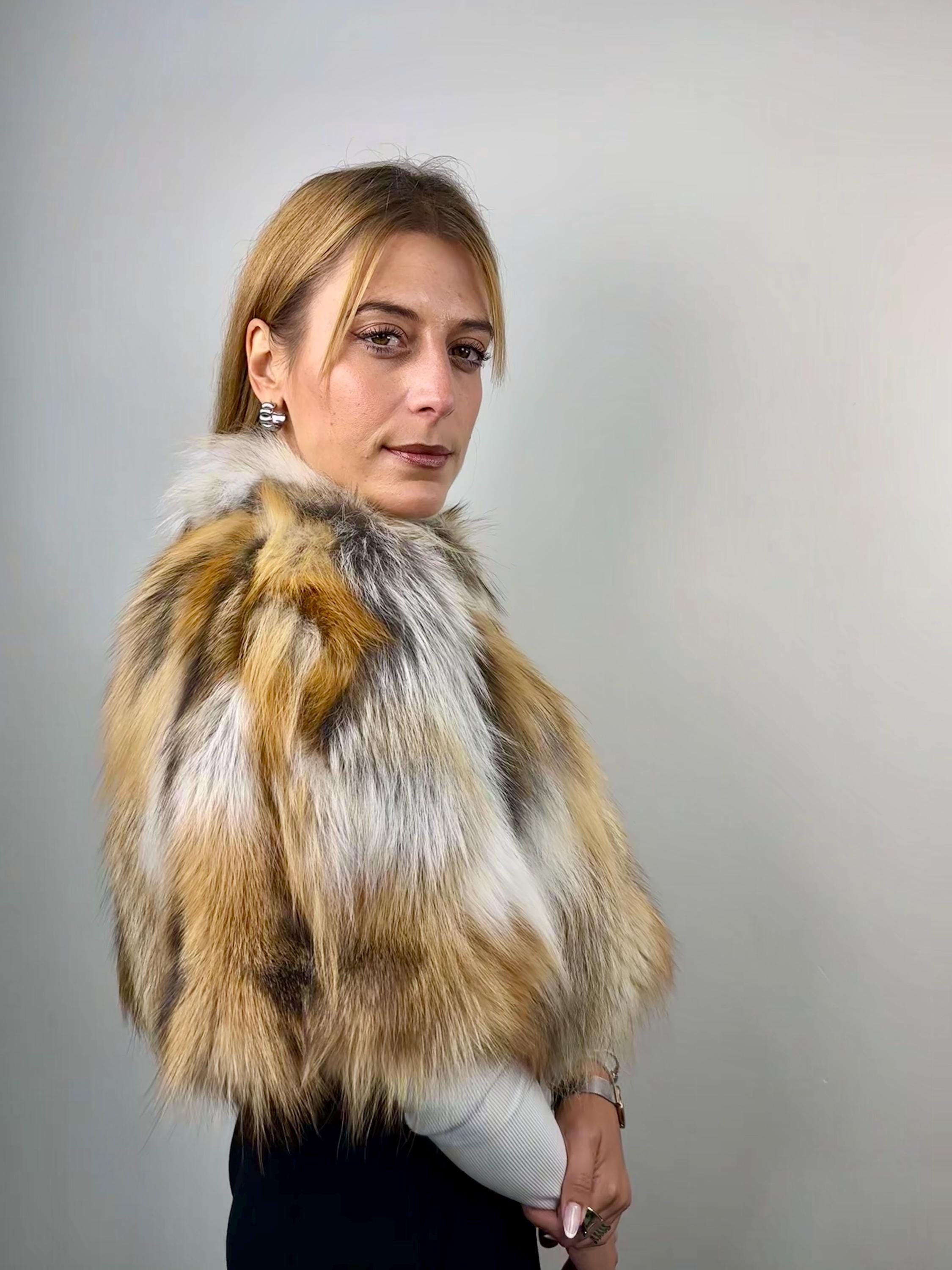 Gold Fox Fur Stole: Elegant Handmade Capelet