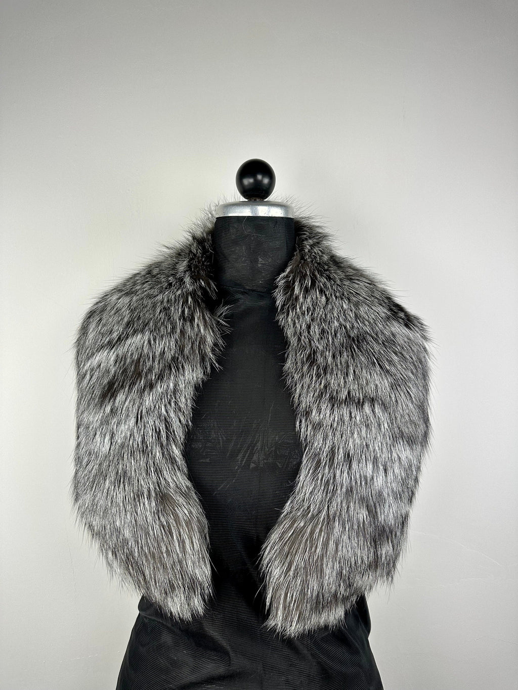 Silver Fox Fur Collar: Genuine Fur Stole