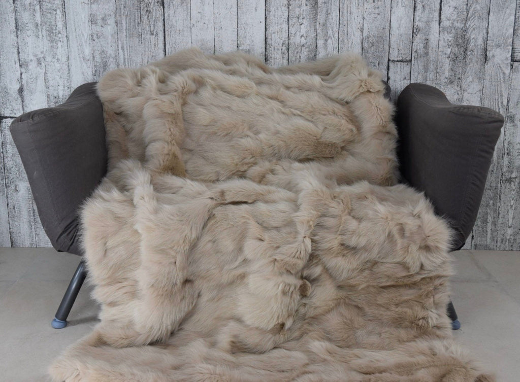 Beige Fox Fur Blanket: Luxury Warm Fur Throw Bedspread