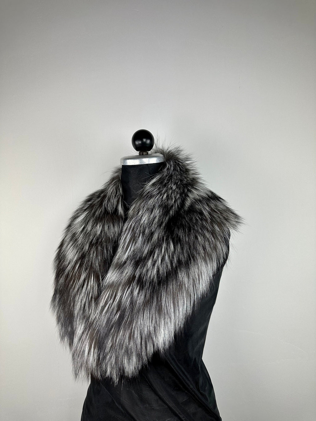 Genuine Silver Fox Fur Collar - Luxury Fur Stole