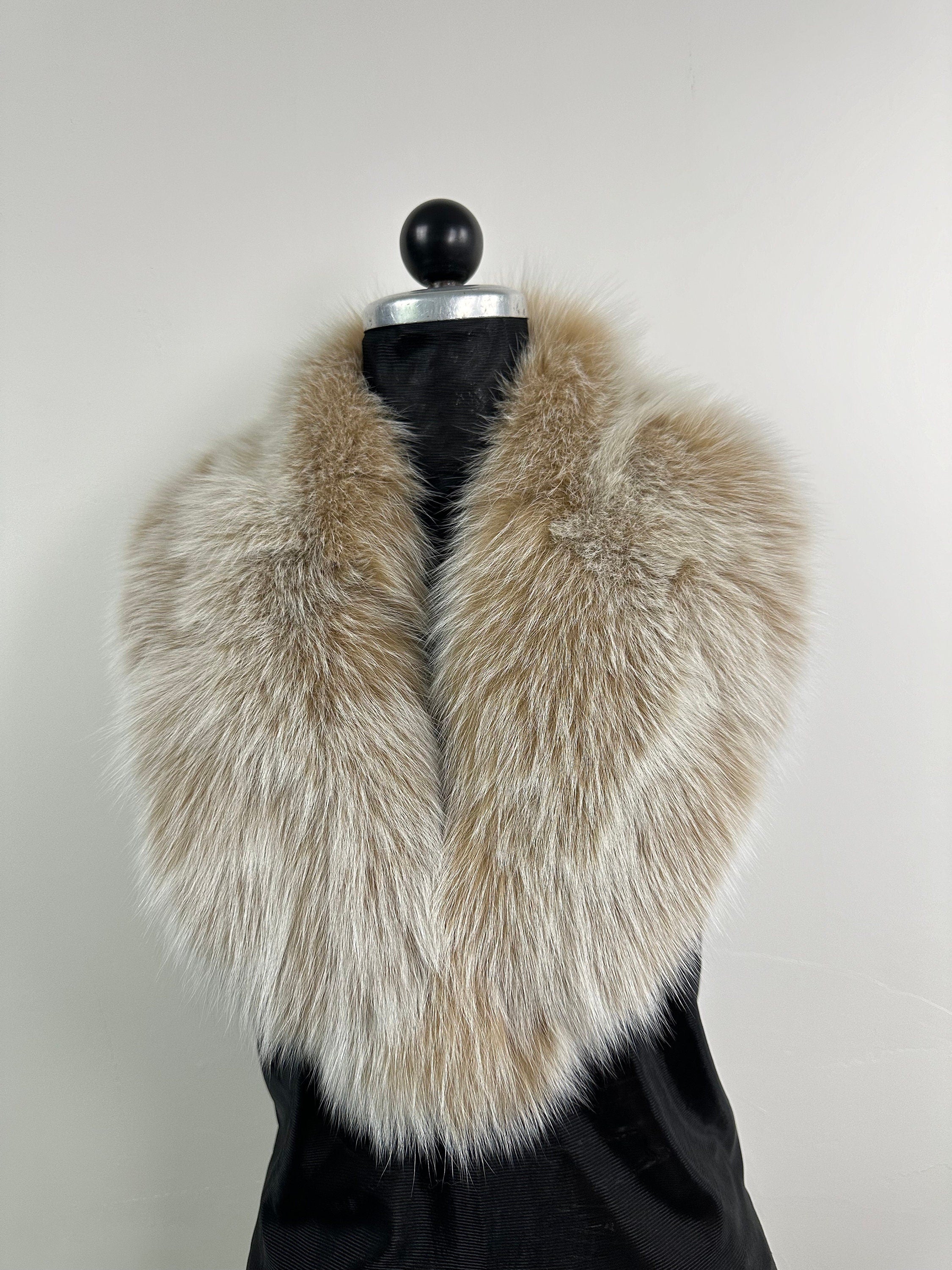 Luxury Snow Top Fox Fur Collar – Real Fur, Handmade in Greece, Elegant Neck Accessory