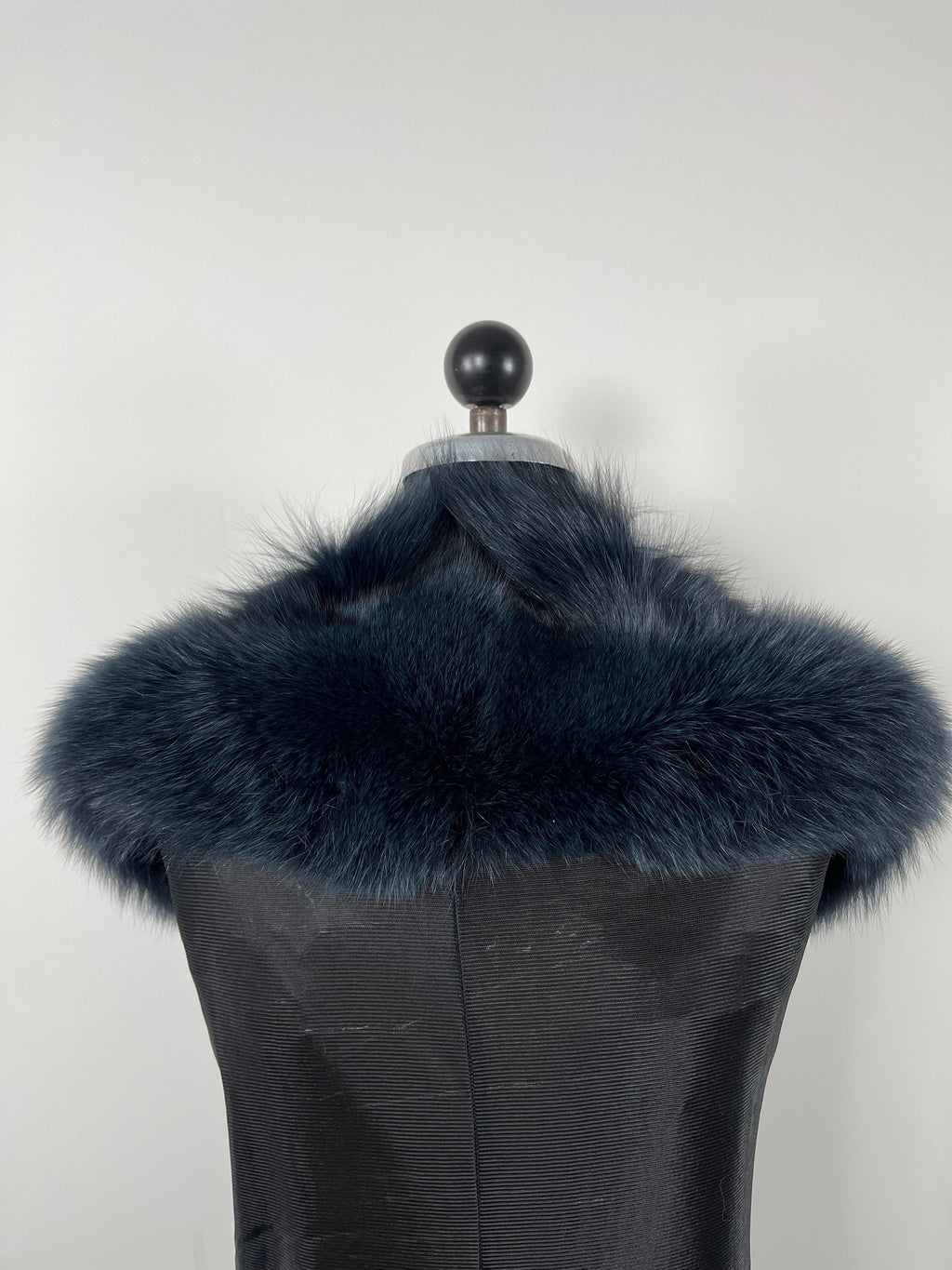 Genuine Fox Fur Collar: Blue Black Luxury Stole