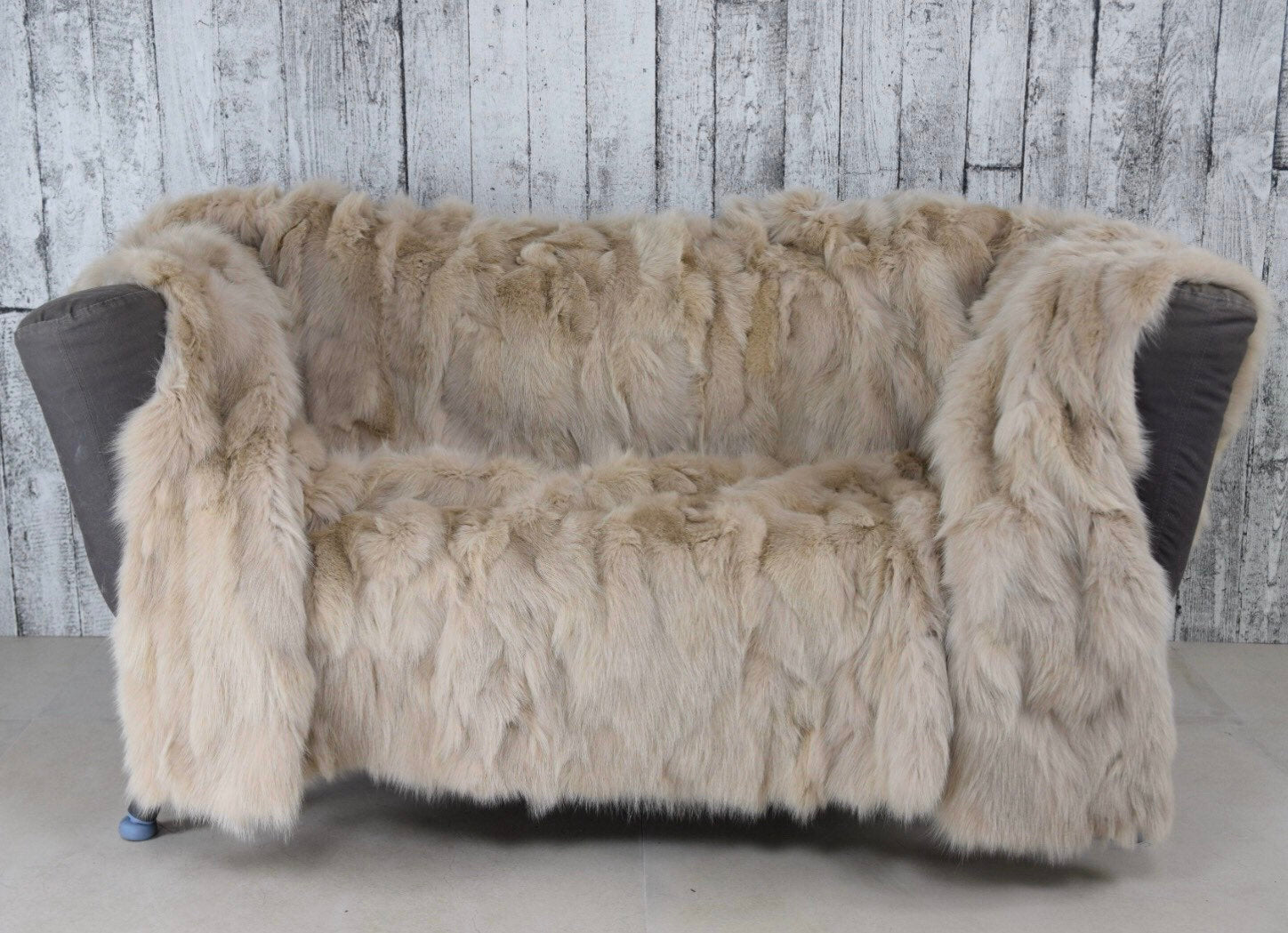 Beige Fox Fur Blanket: Luxury Warm Fur Throw Bedspread