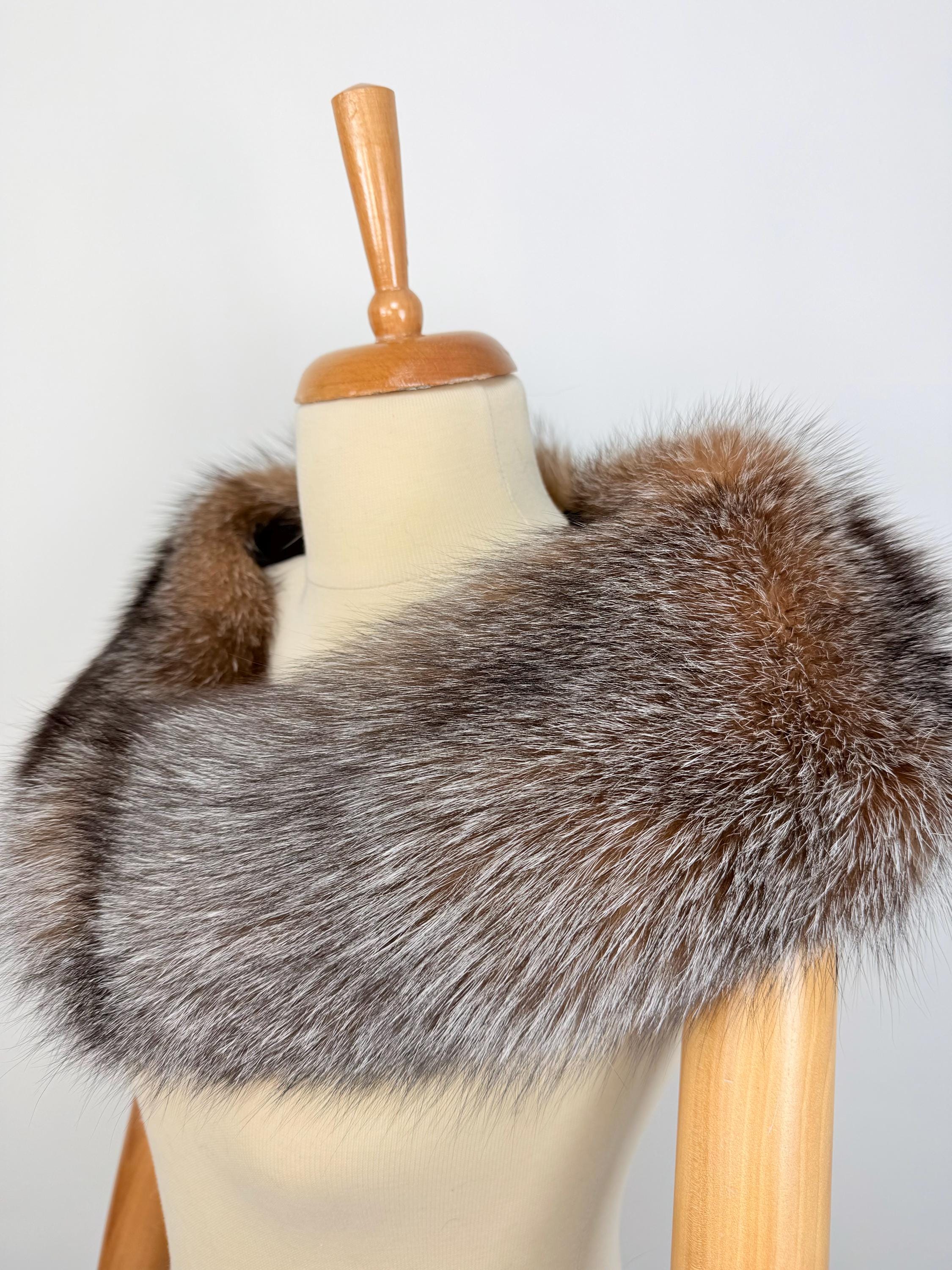 Luxury Crystal Fox Fur Collar – Real Fur, Handmade in Greece, Elegant Neck Accessory