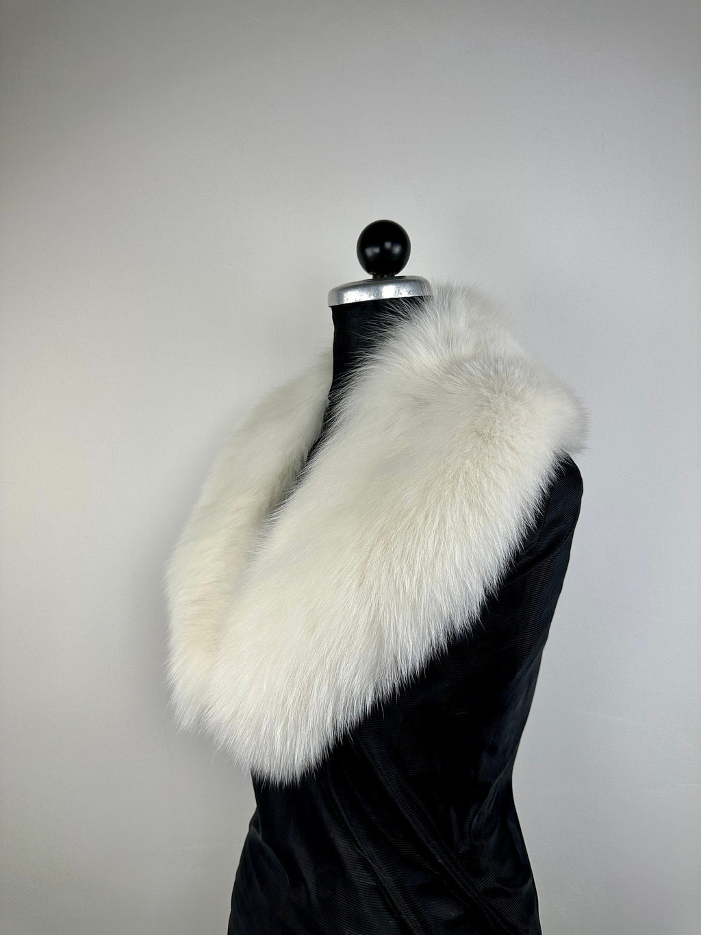 Cream Fox Fur Collar – Real Fur Collar, Handmade in Greece, Luxury Fur Neck Accessory