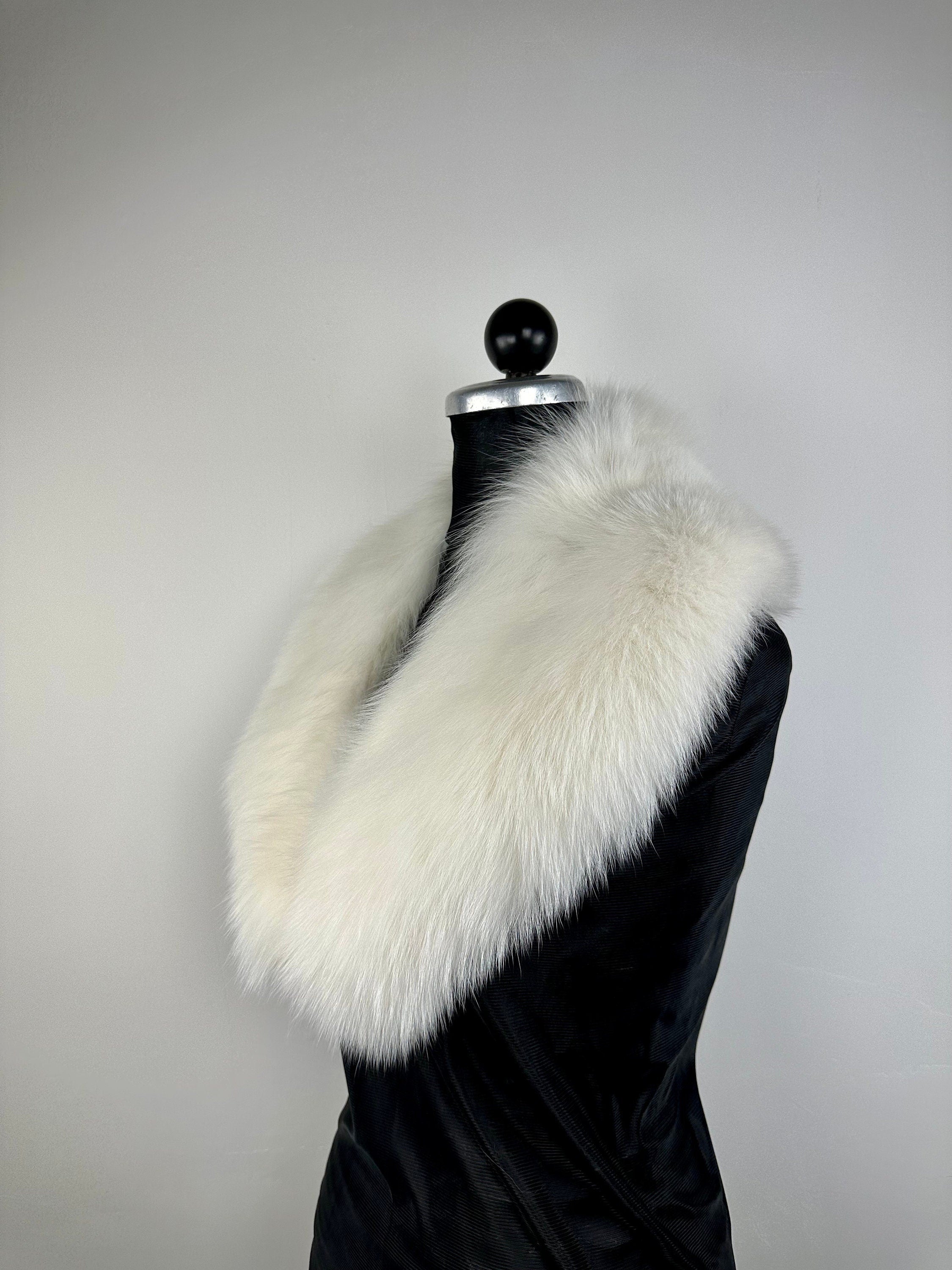 Cream Fox Fur Collar – Real Fur Collar, Handmade in Greece, Luxury Fur Neck Accessory
