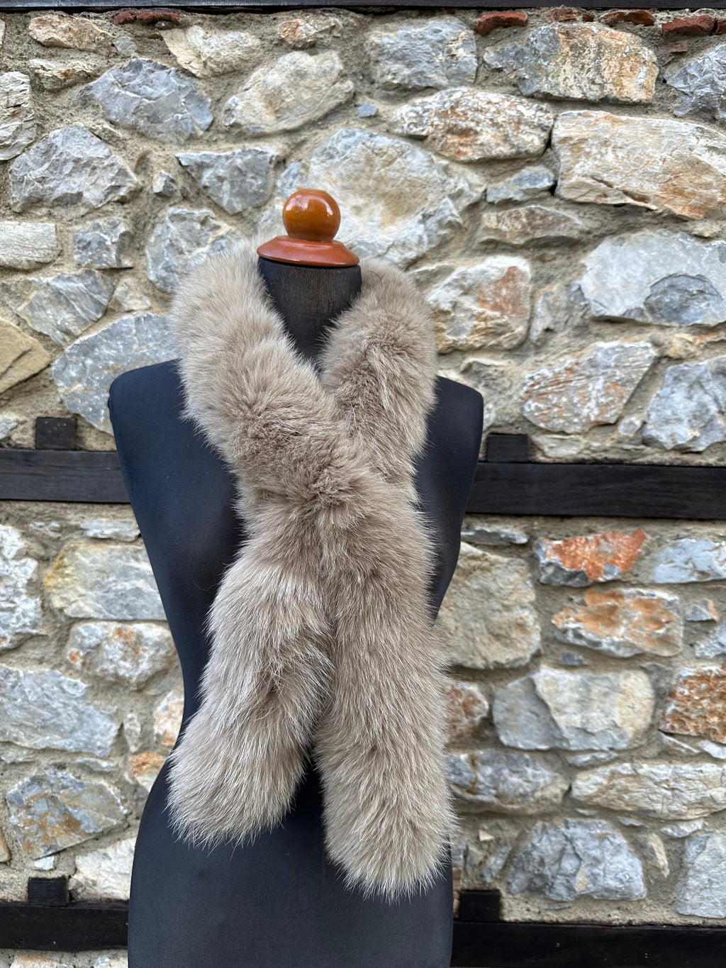 Real Fox Fur Scarf: Luxury Fur  Neck Wrap