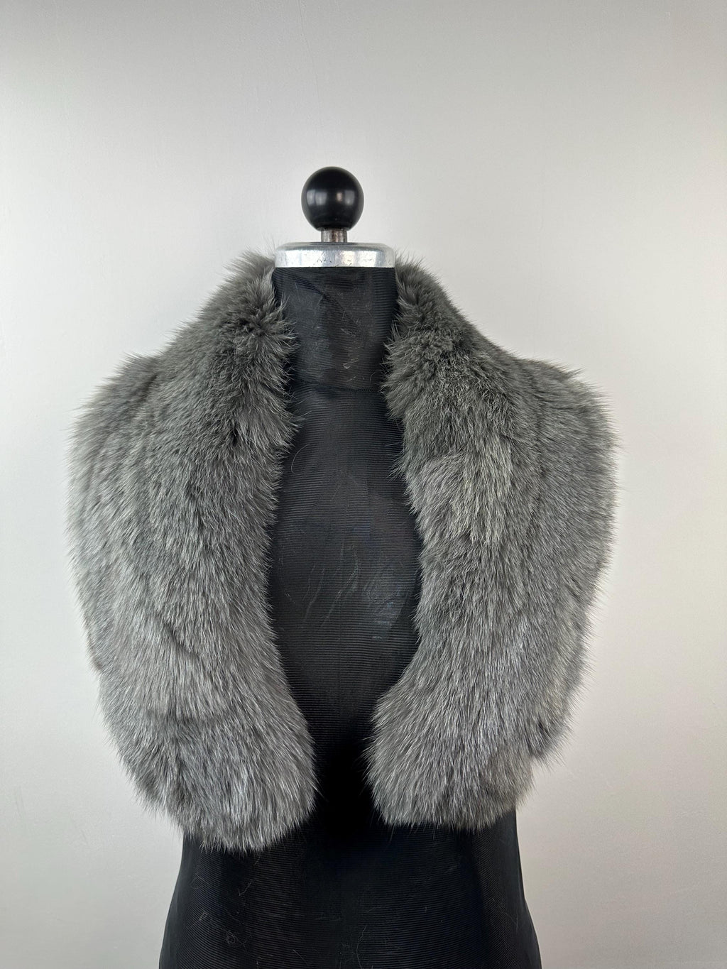Luxury Gray Fox Fur Collar – Real Fur, Handmade in Greece, Elegant Neck Accessory