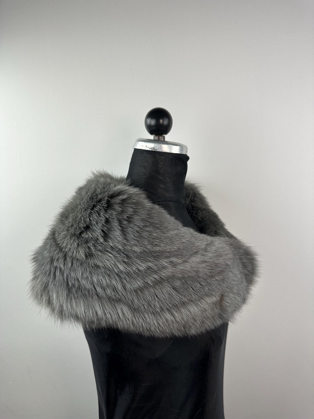 Luxury Gray Fox Fur Collar – Real Fur, Handmade in Greece, Elegant Neck Accessory