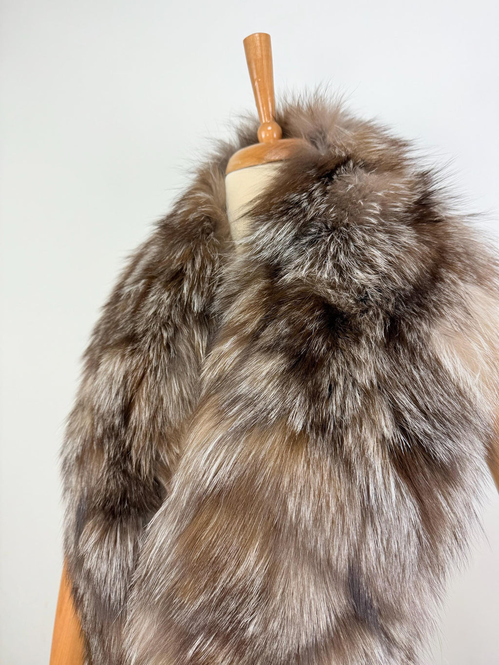 Genuine Crystal Fox Fur Stole: Extra Long Fur Collar