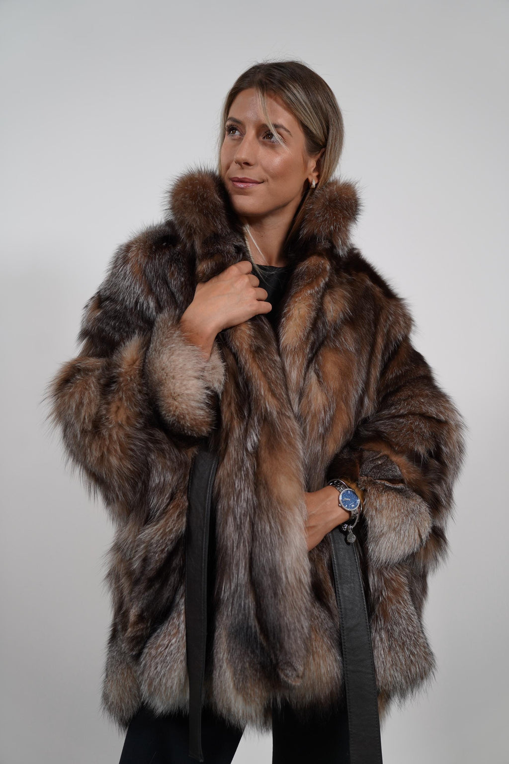 Luxury Crystal Fox Fur Cape: Real Fur Jacket Poncho with Belt