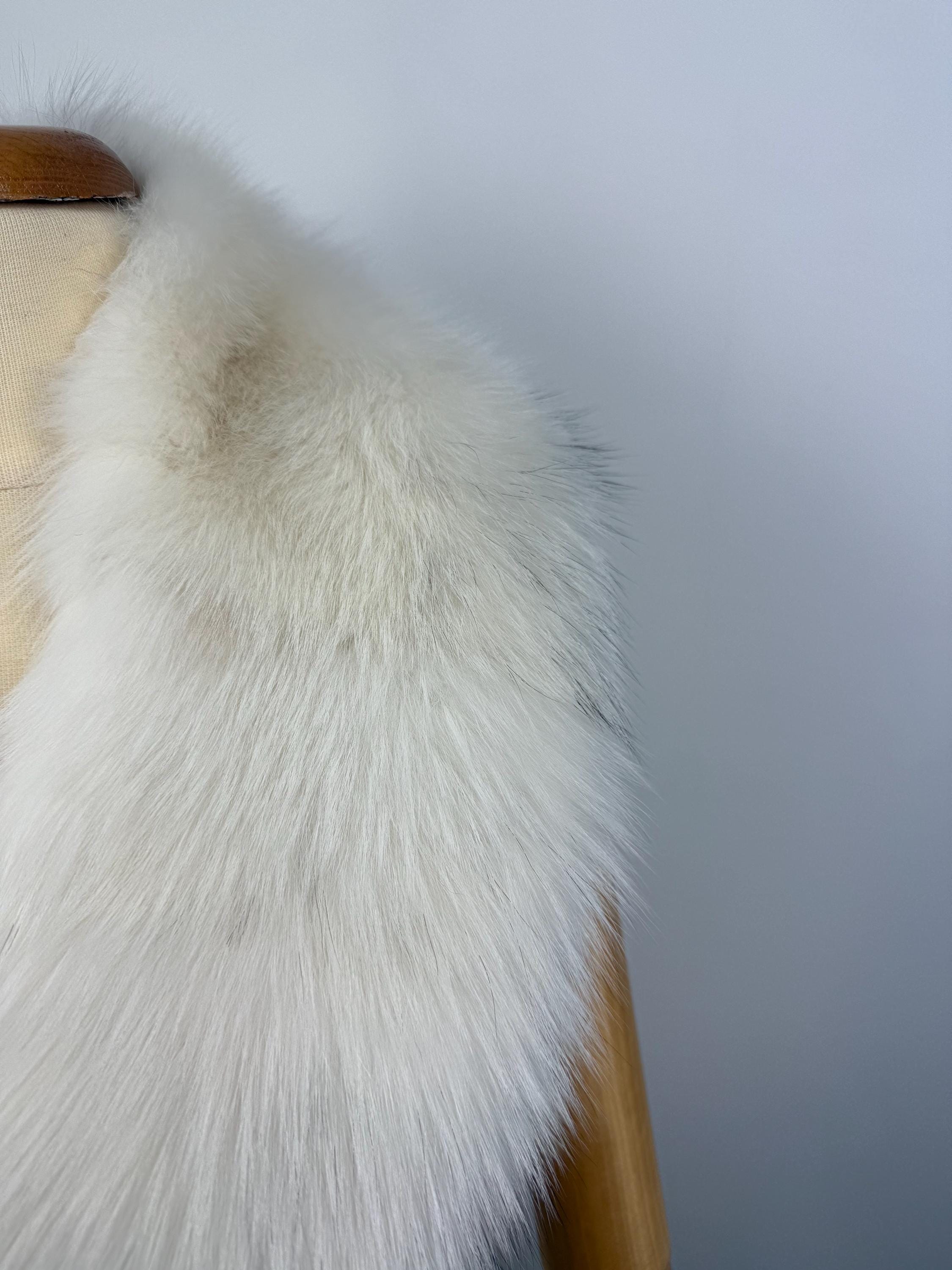 Luxury White Fox Fur Collar – Real Fur, Handmade in Greece, Elegant Neck Accessory