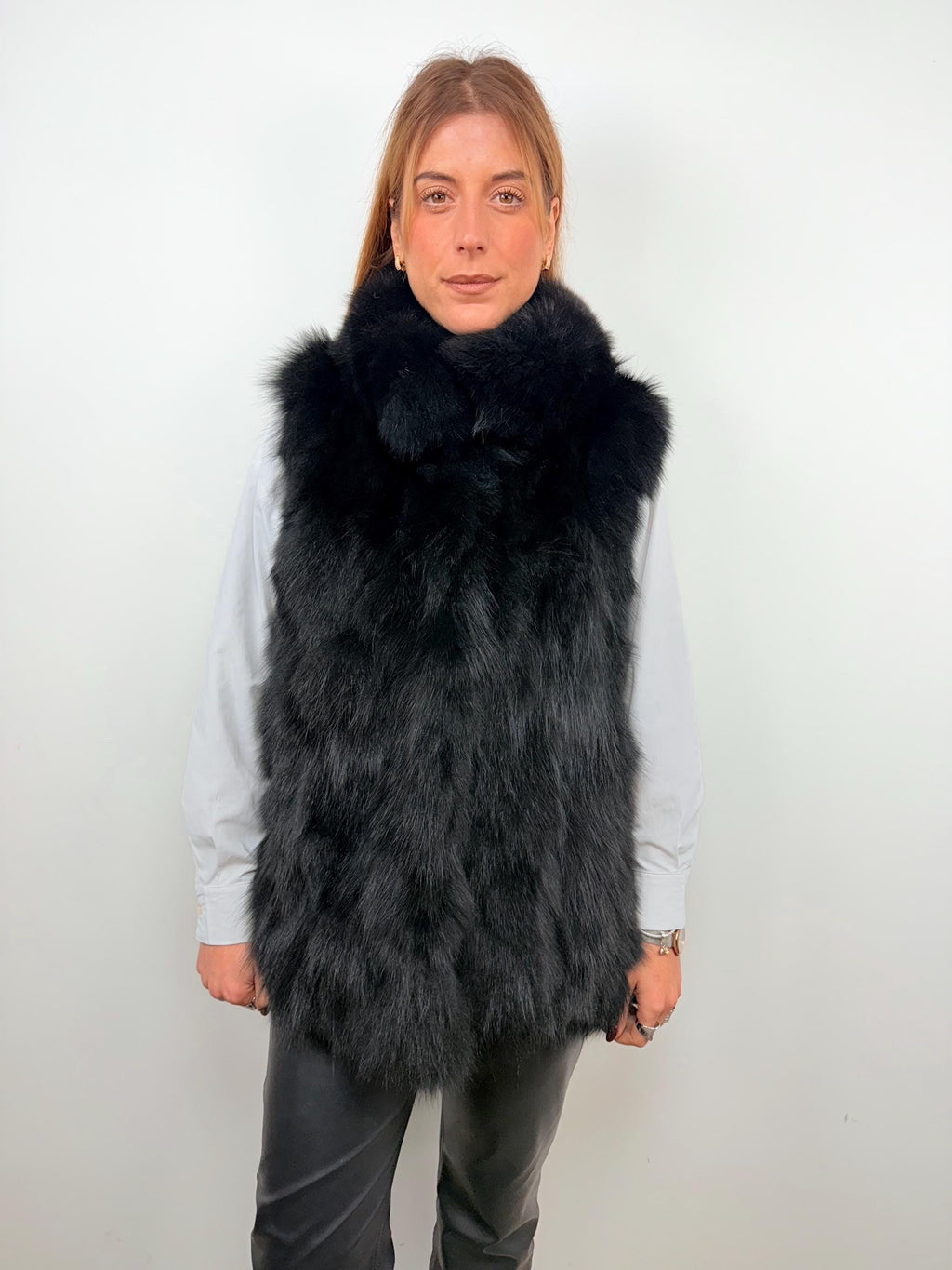 Elegant Black Fox Fur Vest: Genuine Fur Jacket