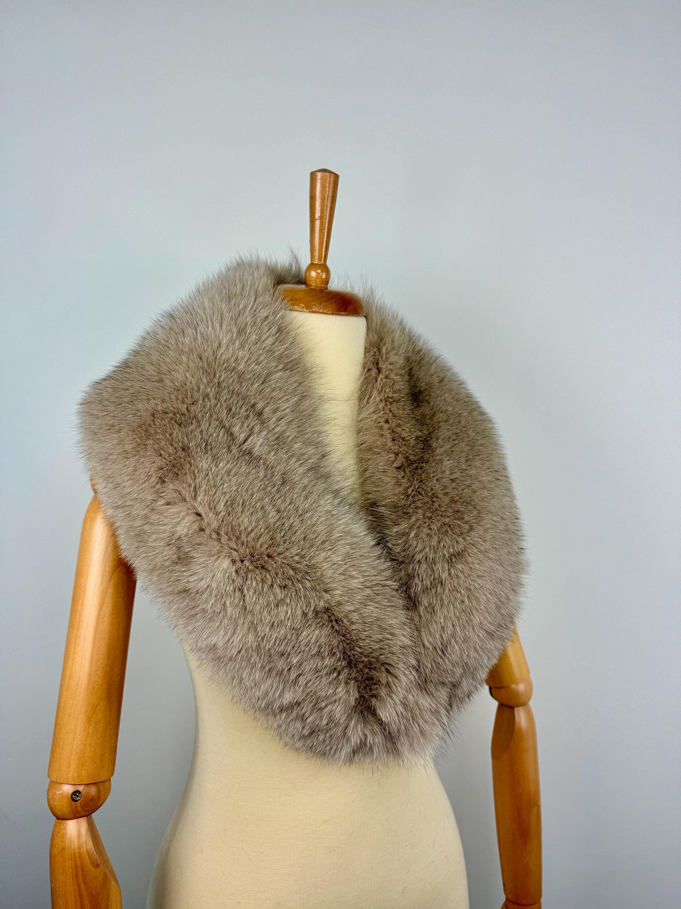 Genuine Beige Fox Fur Collar: Luxury Fur Stole